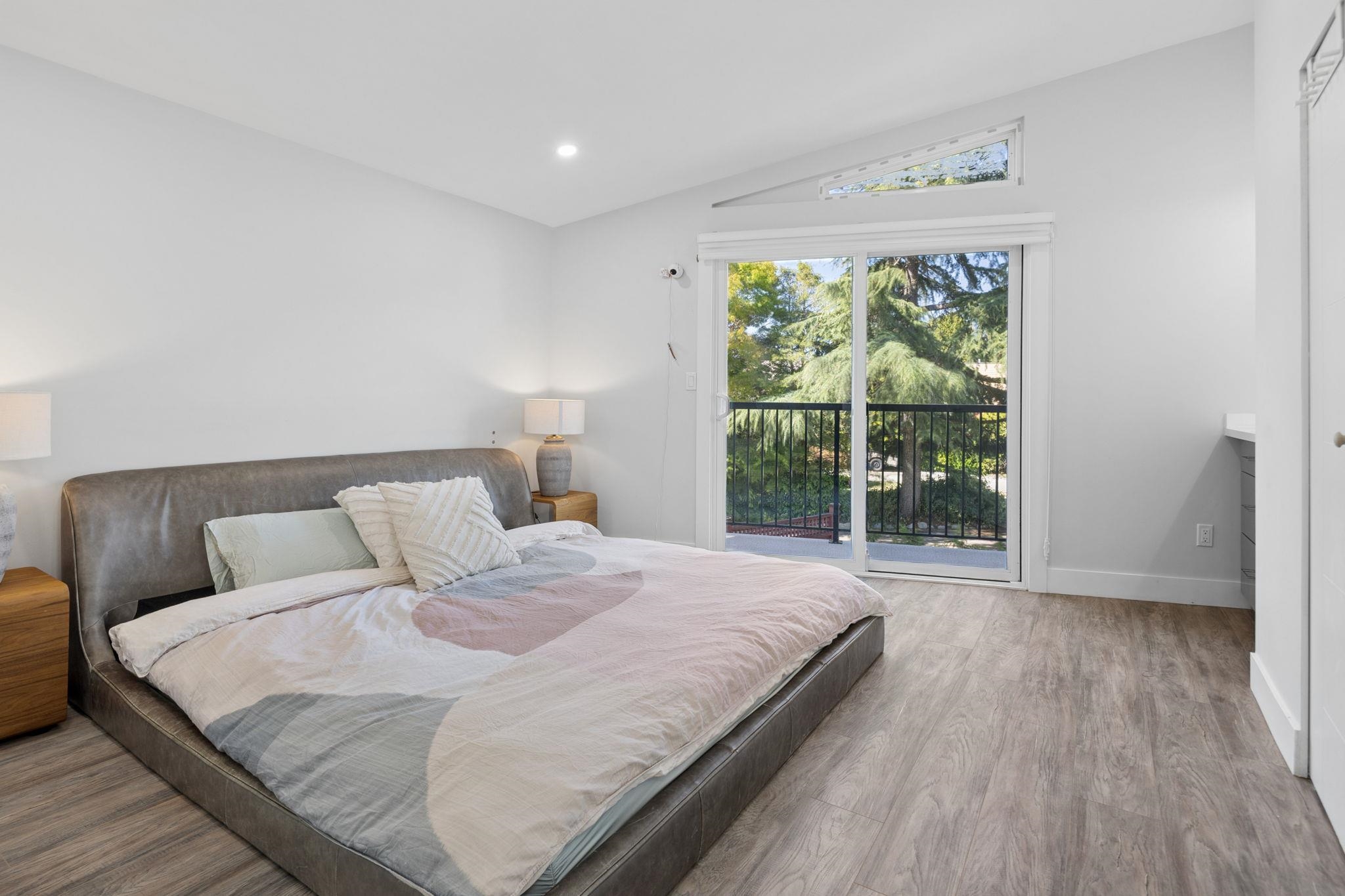 5668 DOVE PLACE