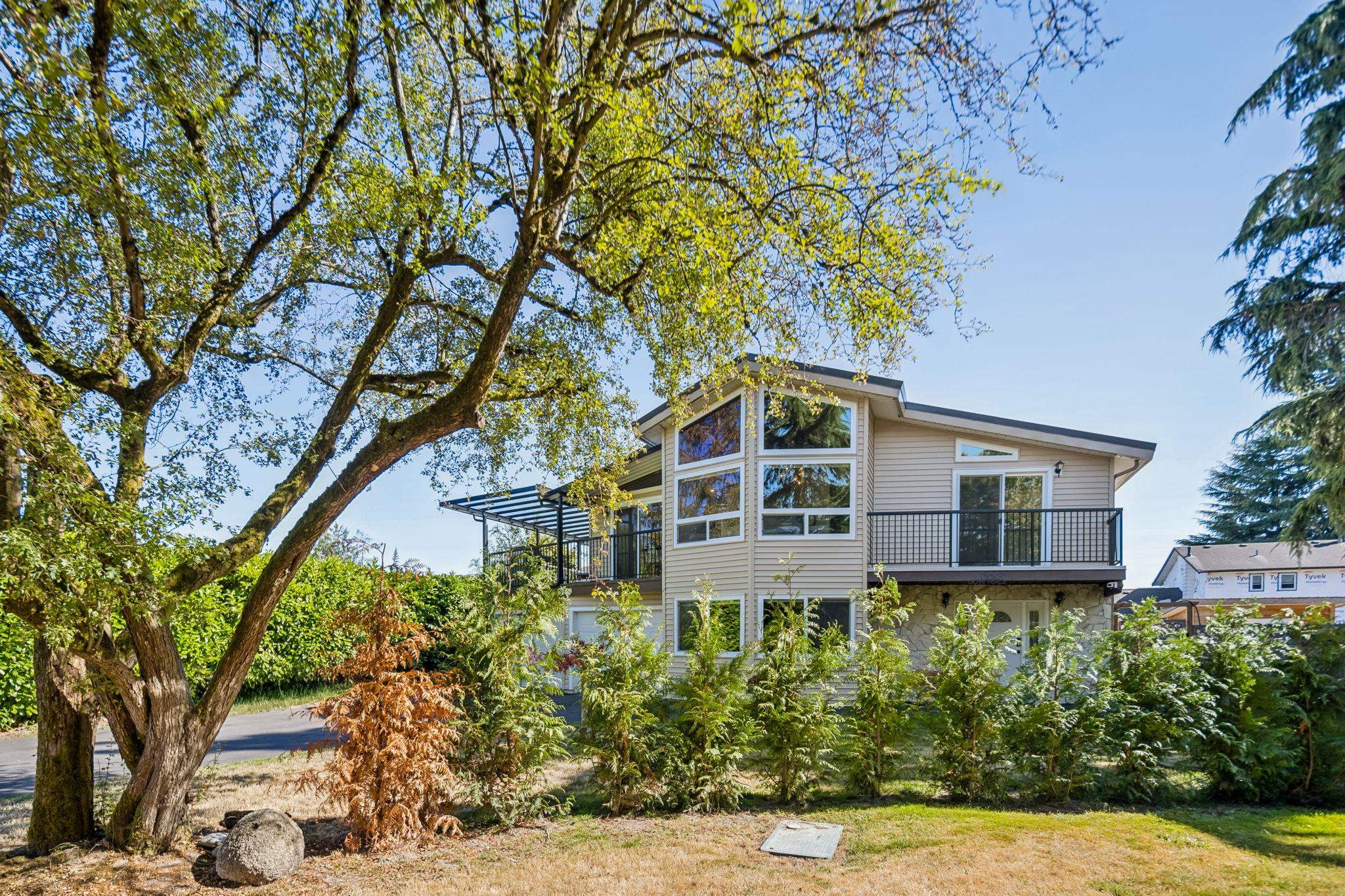 5668 DOVE PLACE