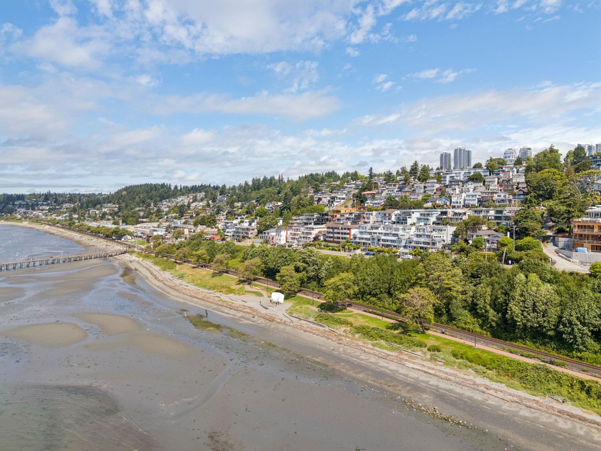 202 15165 MARINE DRIVE
