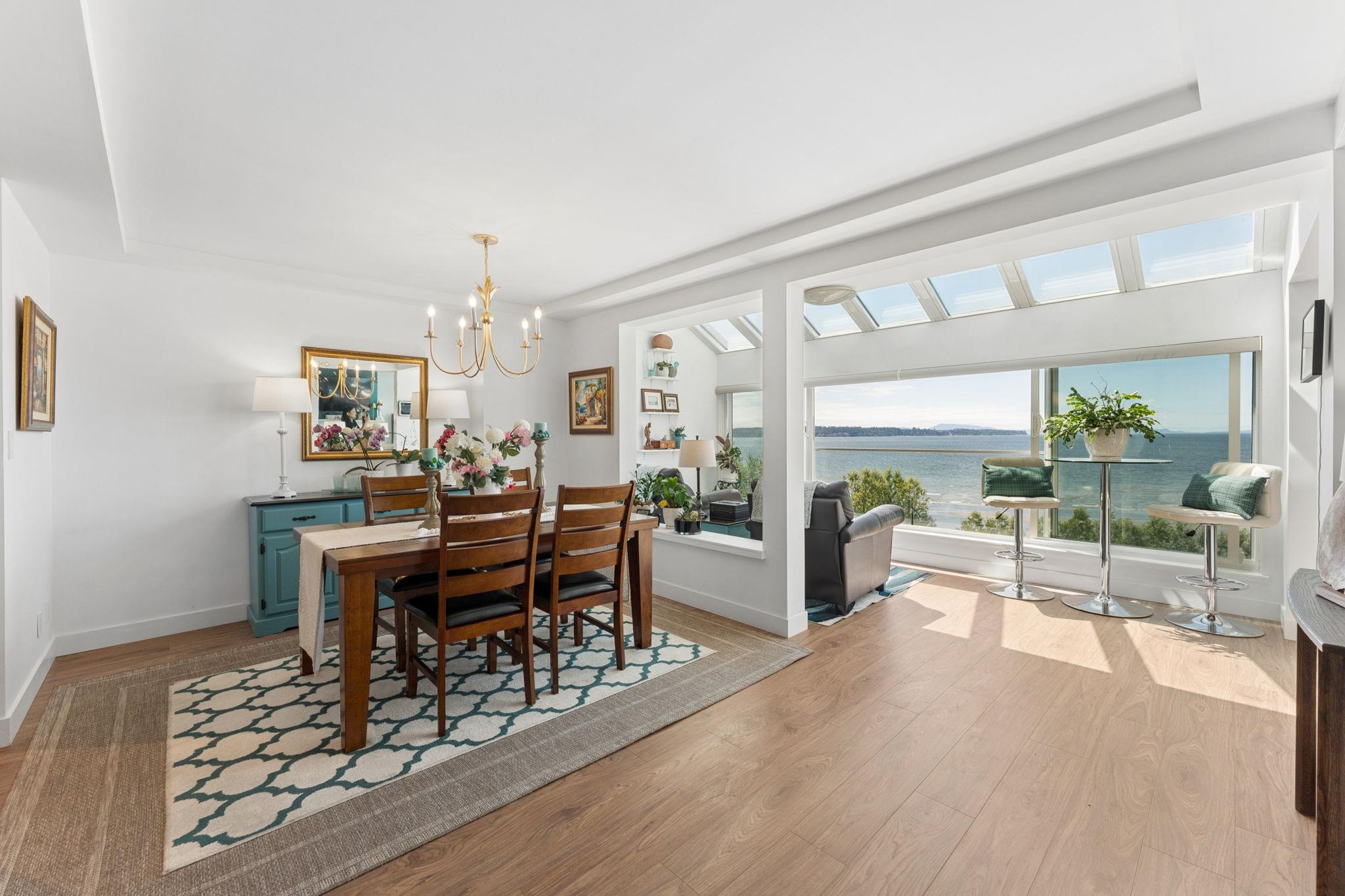 202 15165 MARINE DRIVE