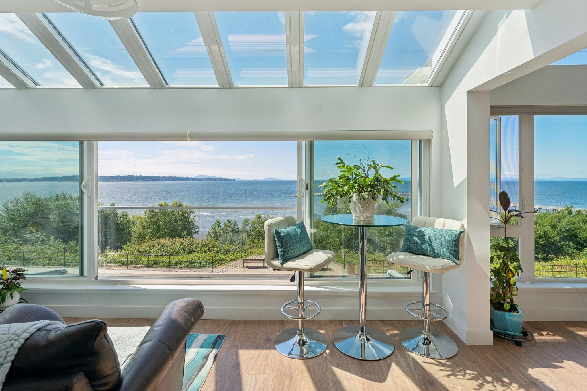 202 15165 MARINE DRIVE