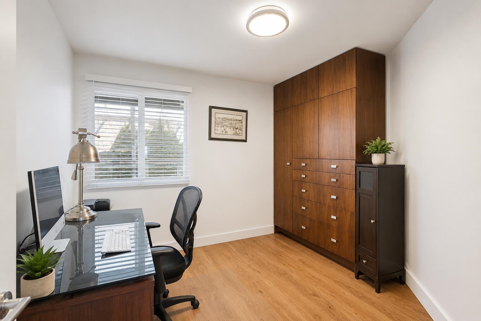 202 15165 MARINE DRIVE