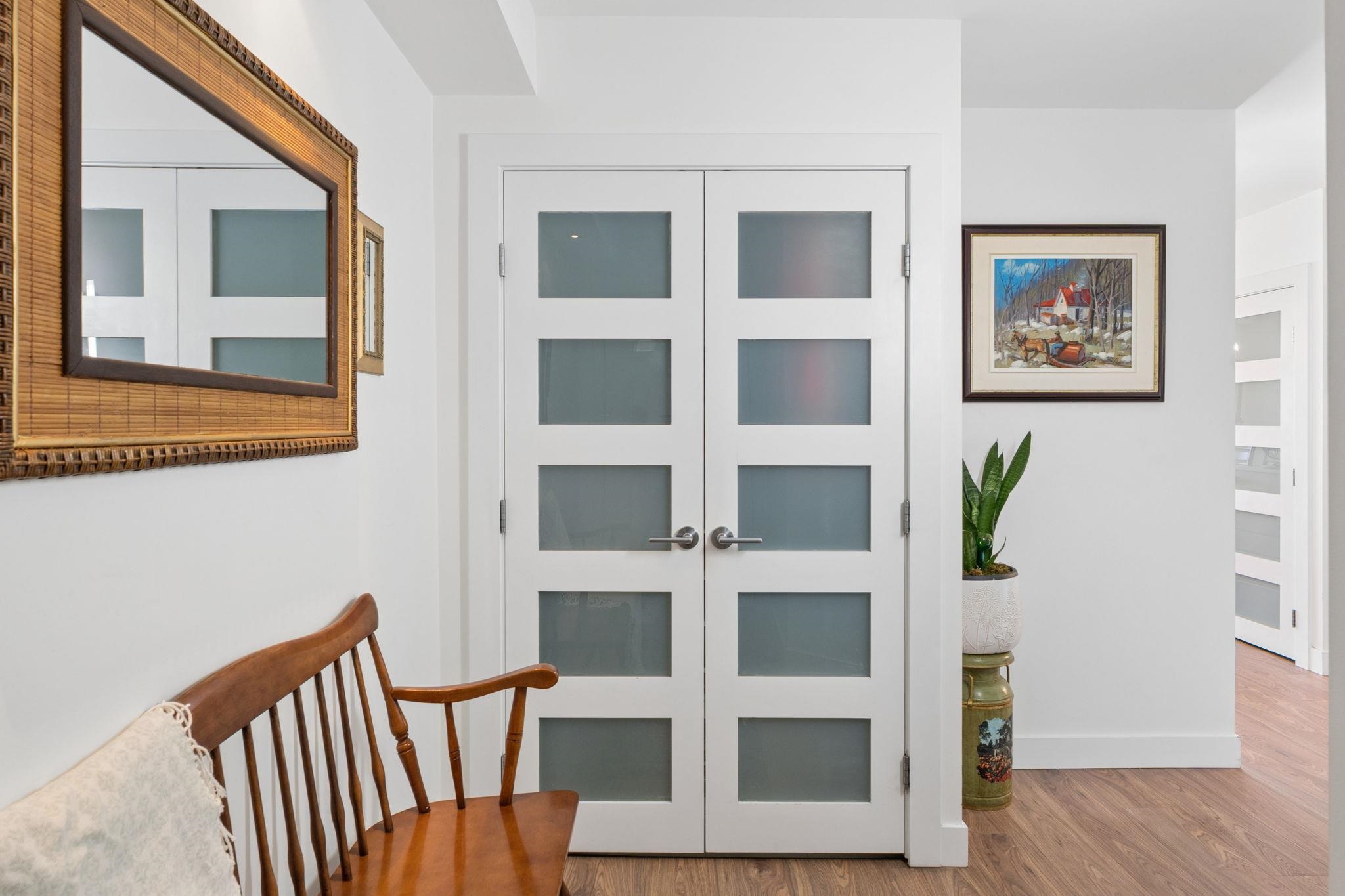 202 15165 MARINE DRIVE