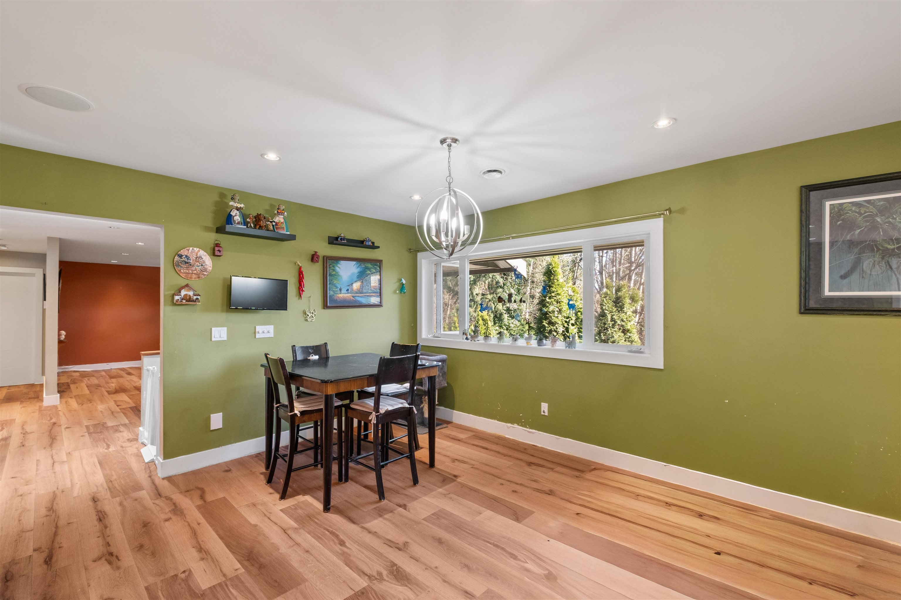 1329 APPIN ROAD