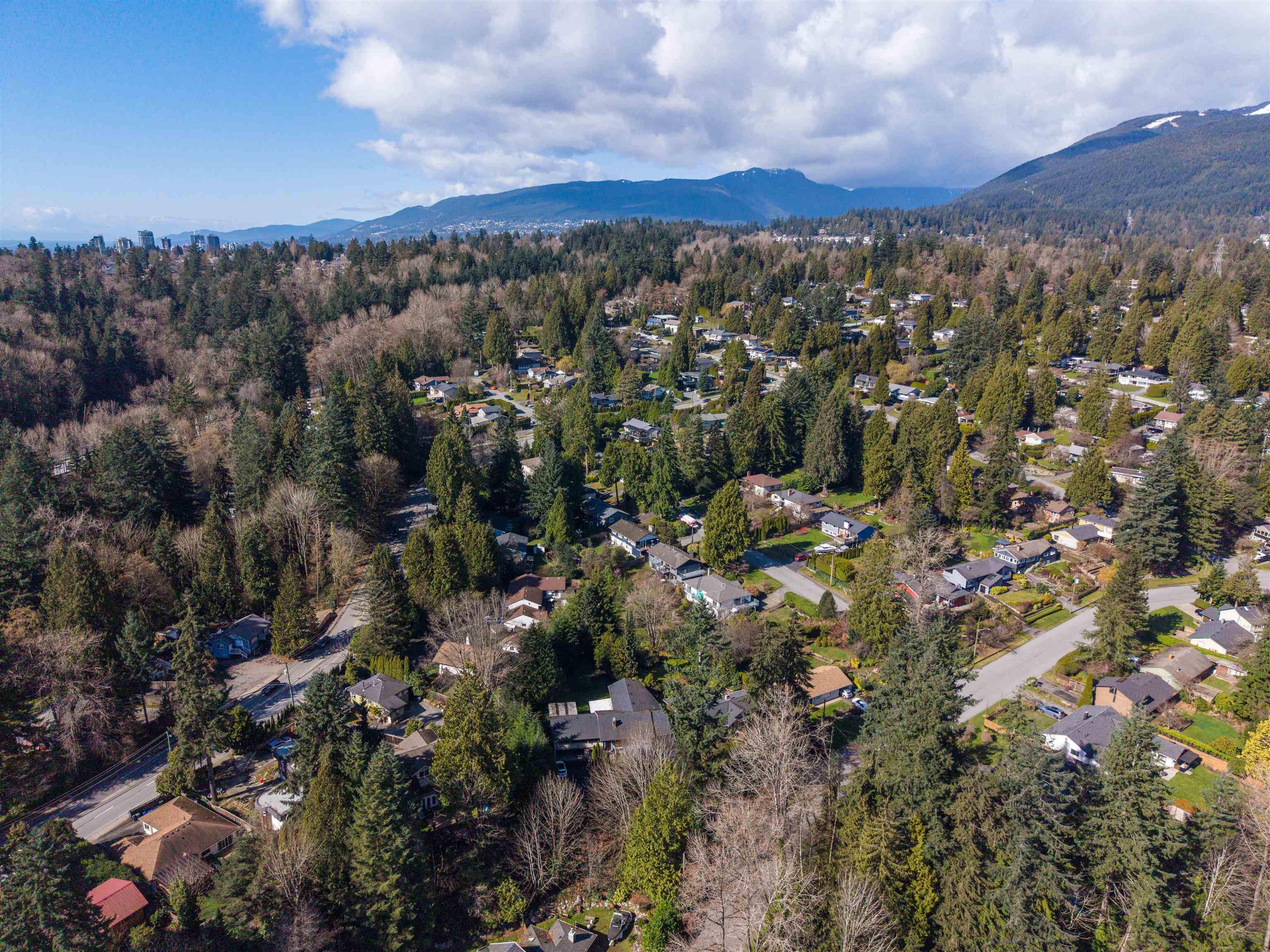1329 APPIN ROAD