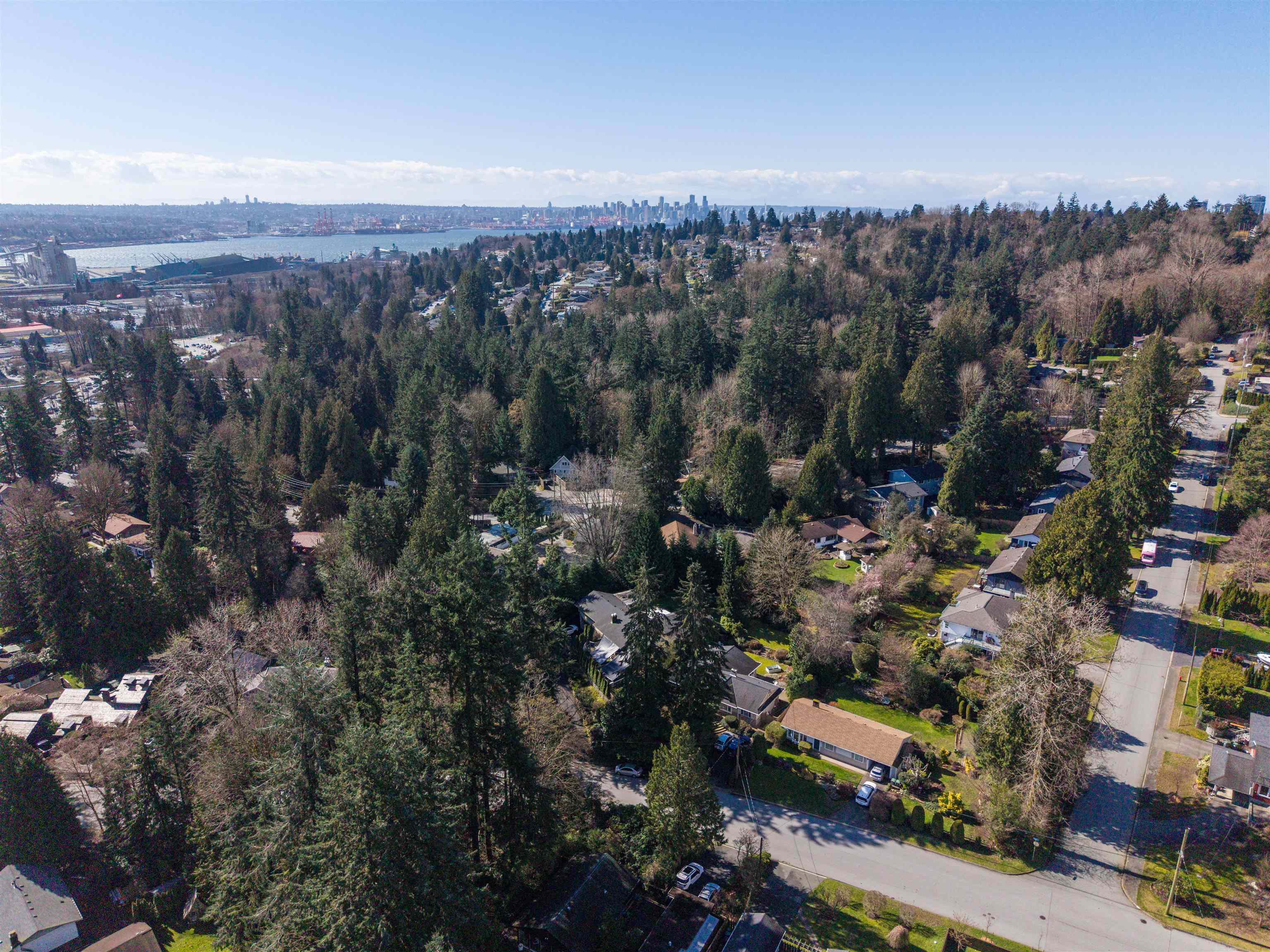 1329 APPIN ROAD