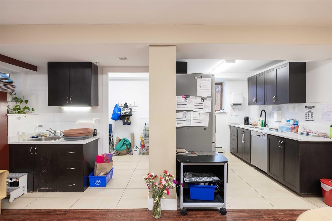 4355 GRANVILLE STREET