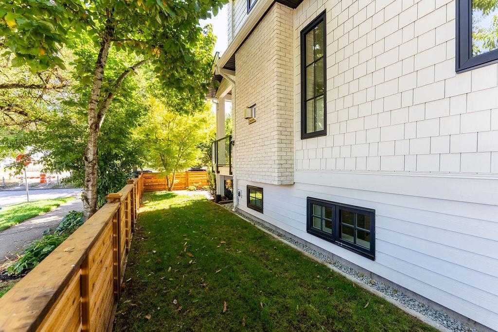 3233 PENTICTON STREET