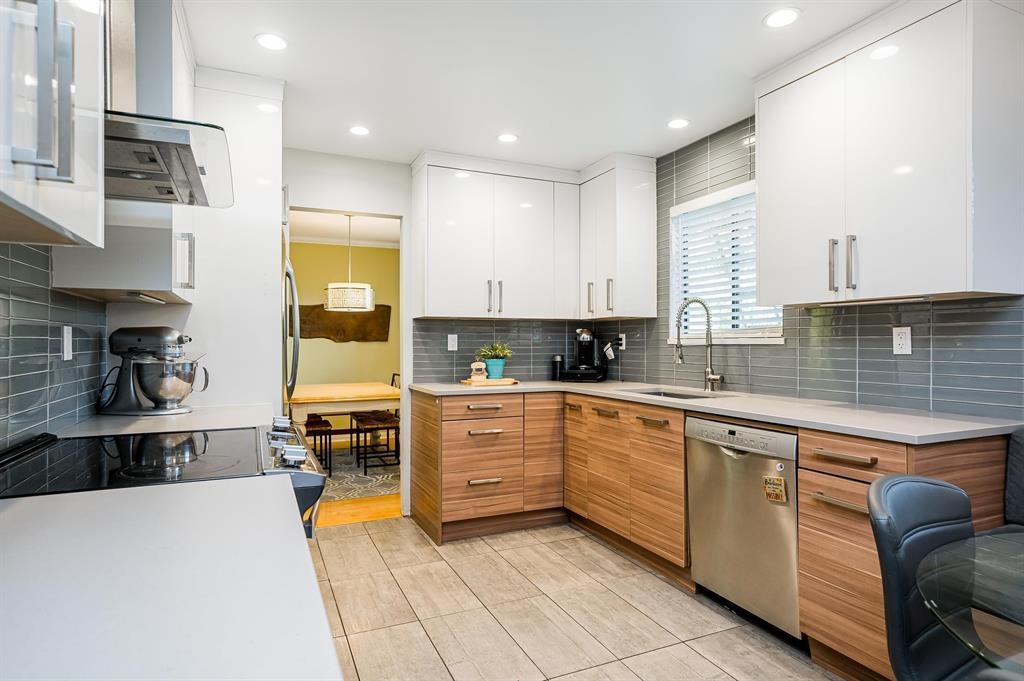 14603 101A AVENUE