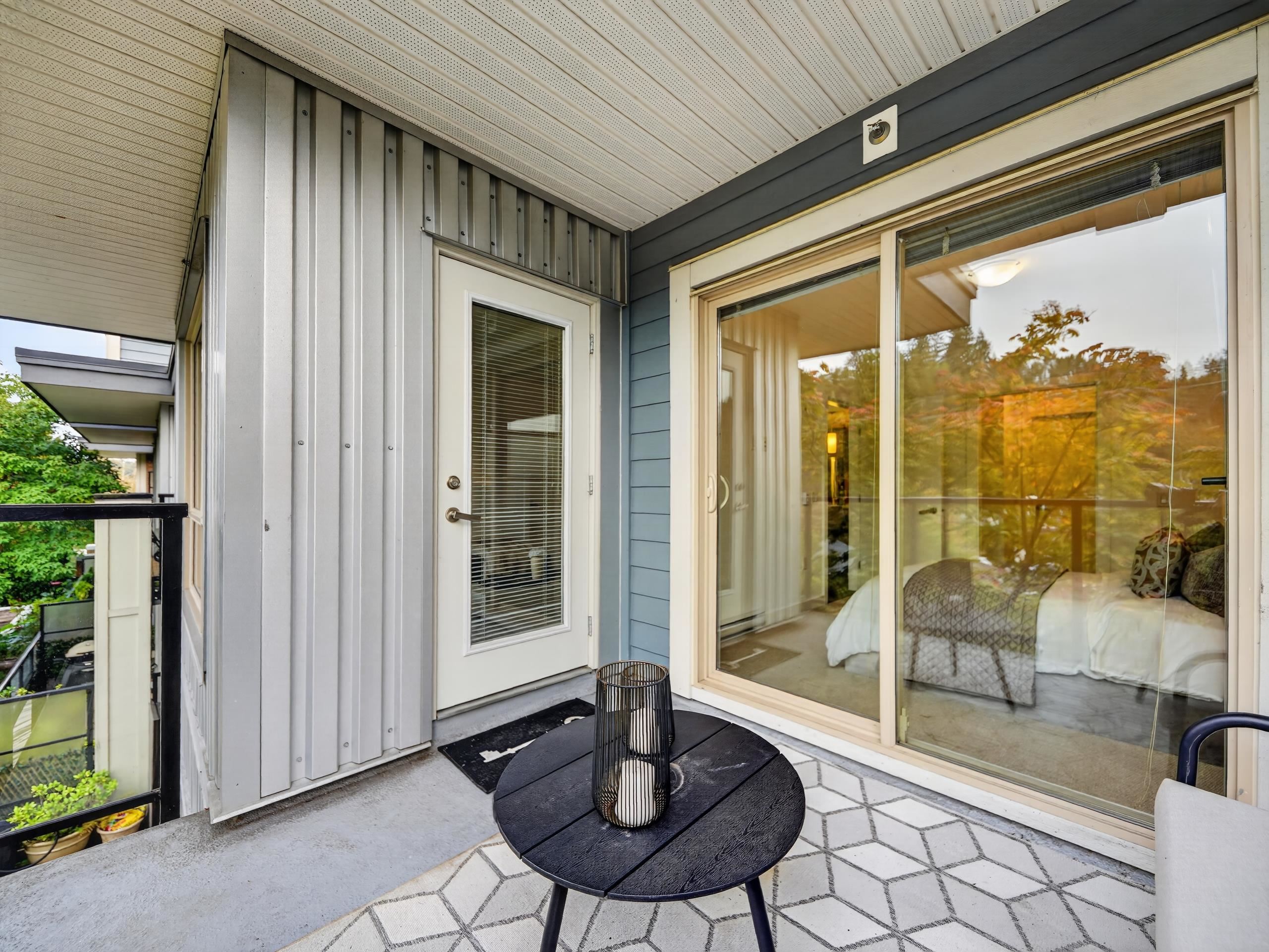 316 1330 MARINE DRIVE