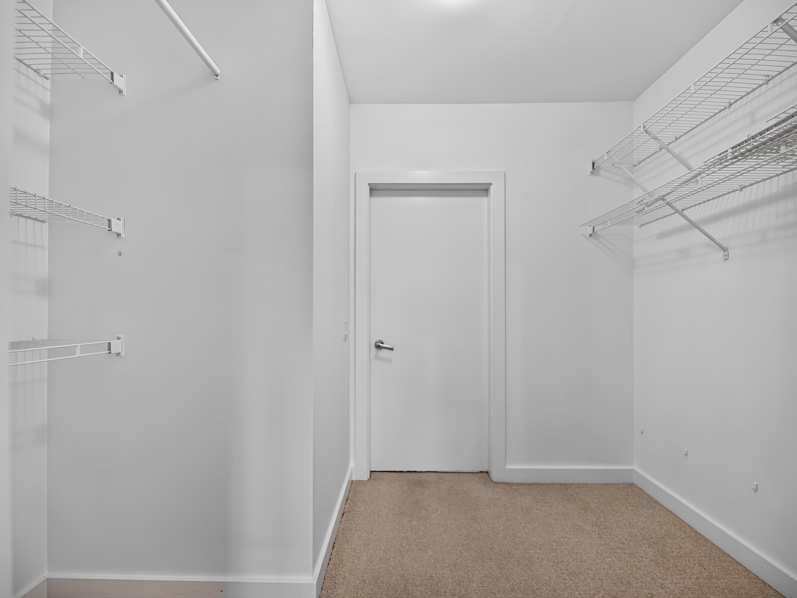 316 1330 MARINE DRIVE