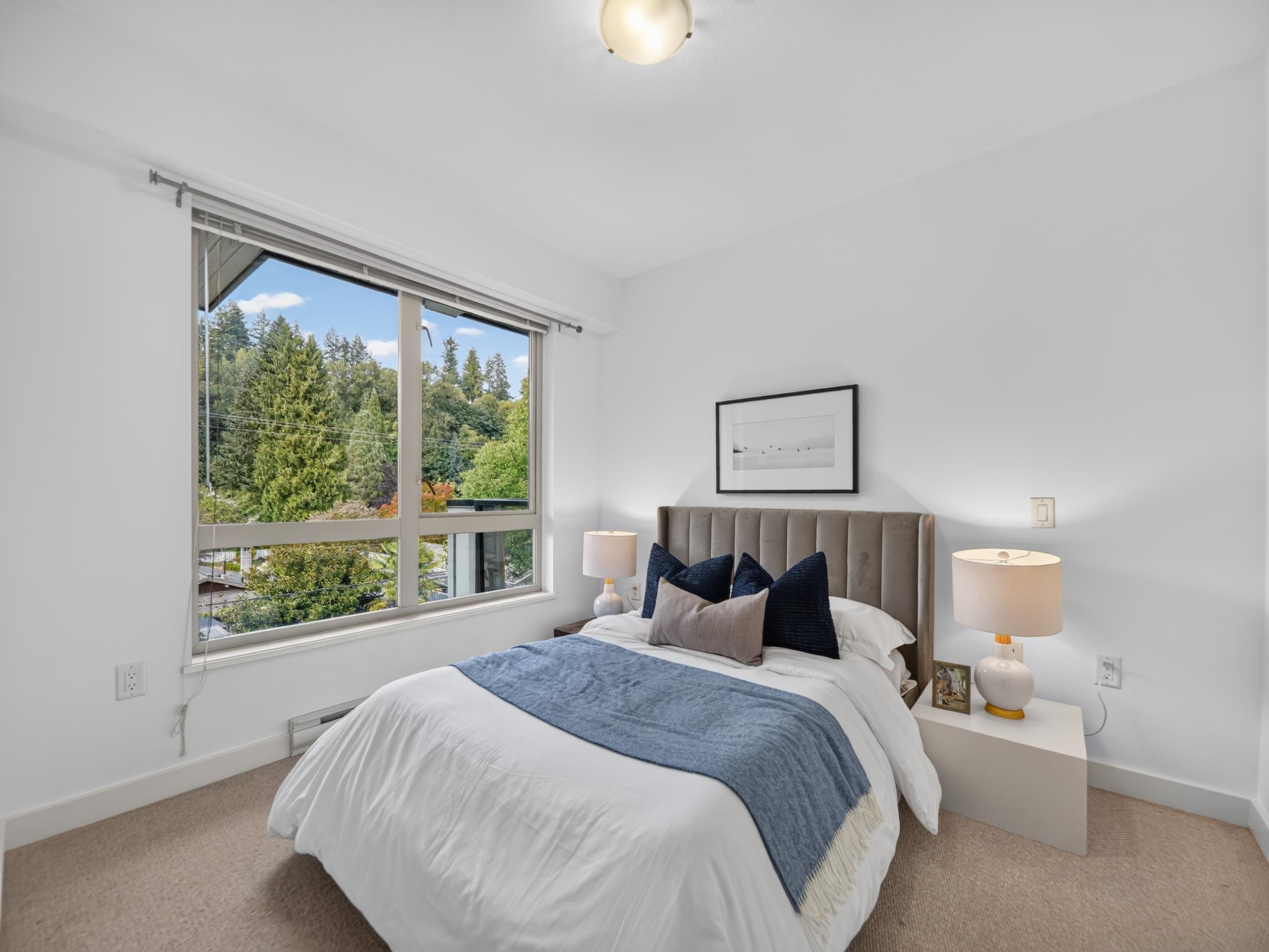 316 1330 MARINE DRIVE