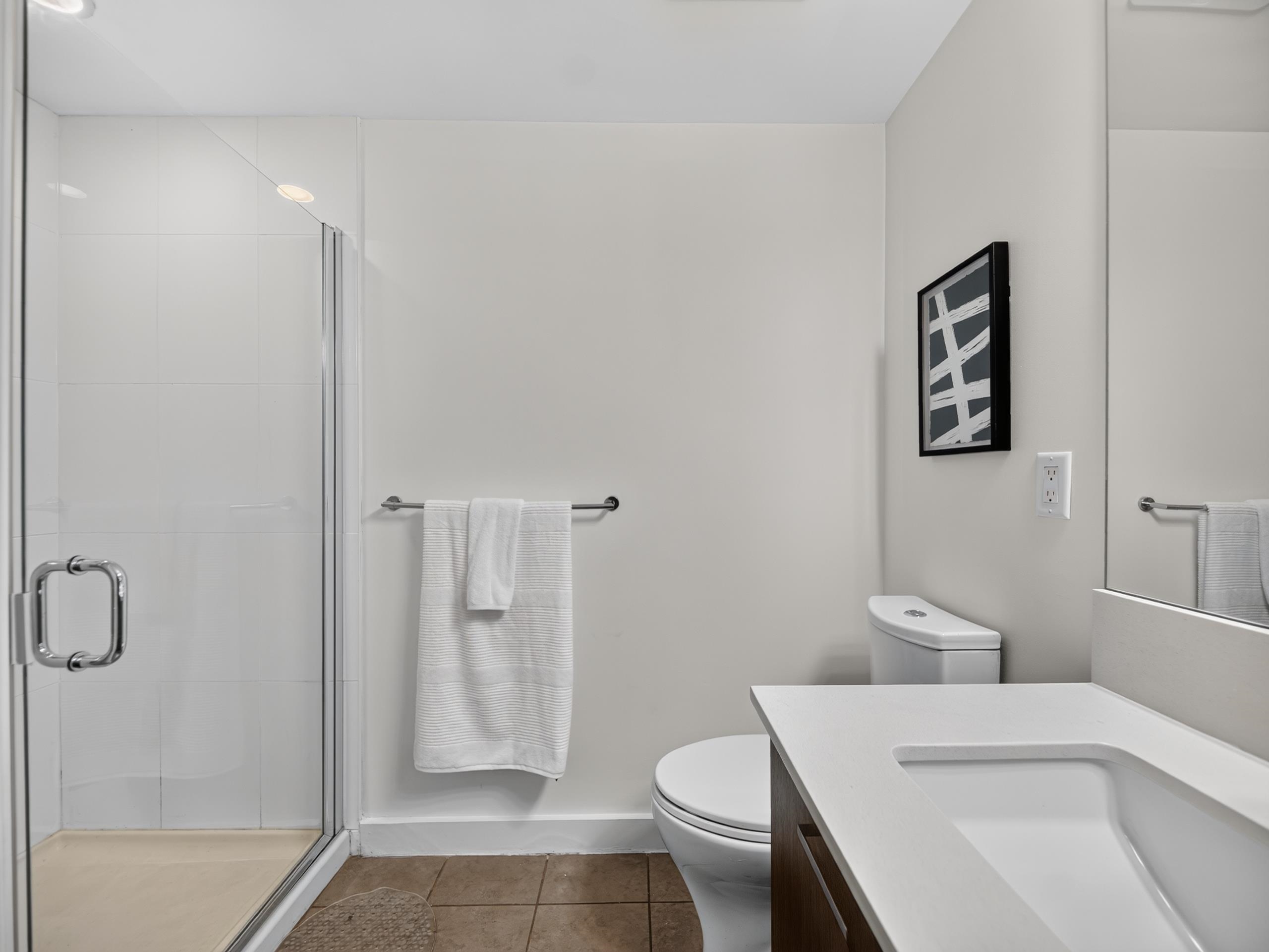 316 1330 MARINE DRIVE