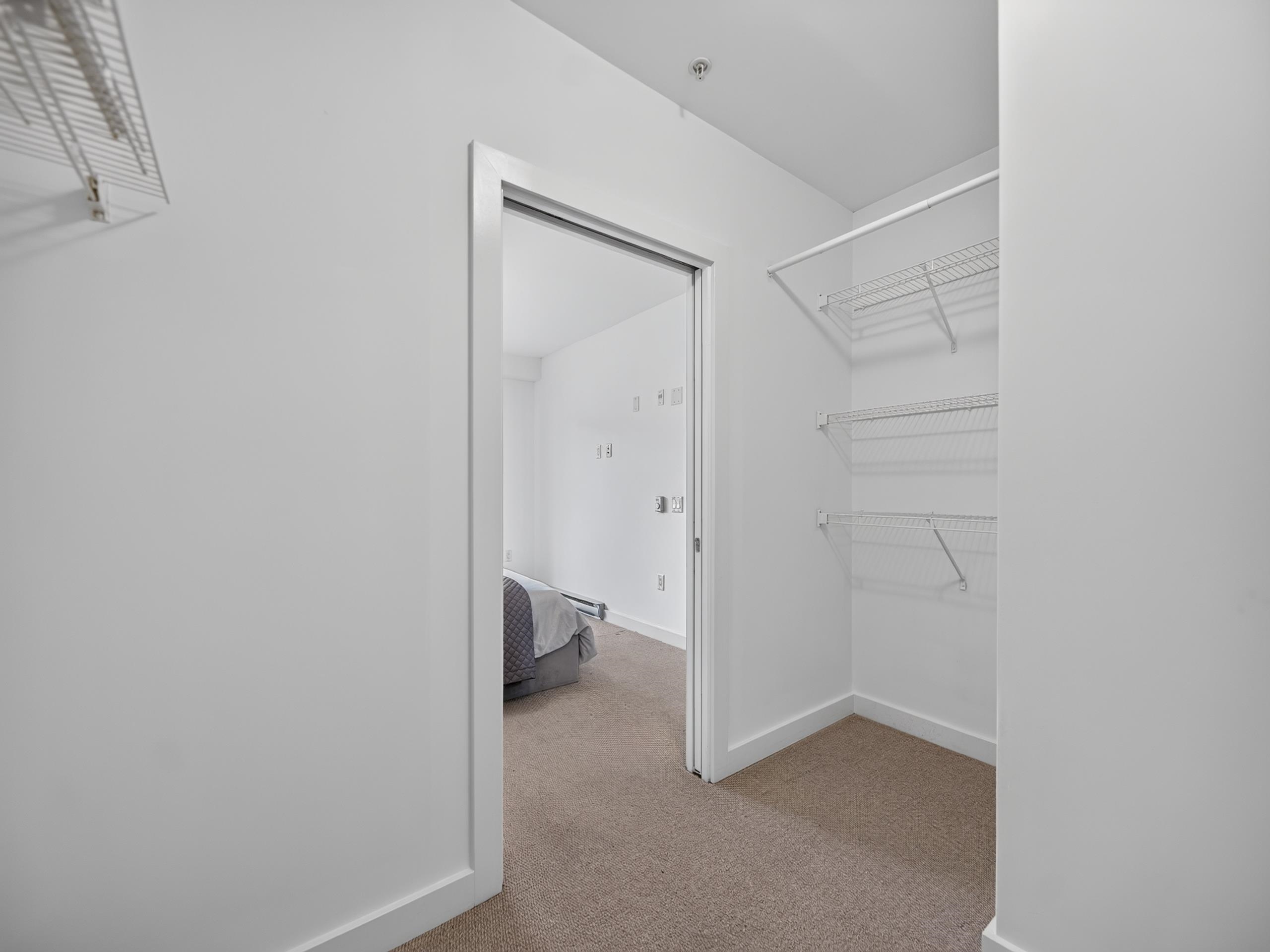 316 1330 MARINE DRIVE