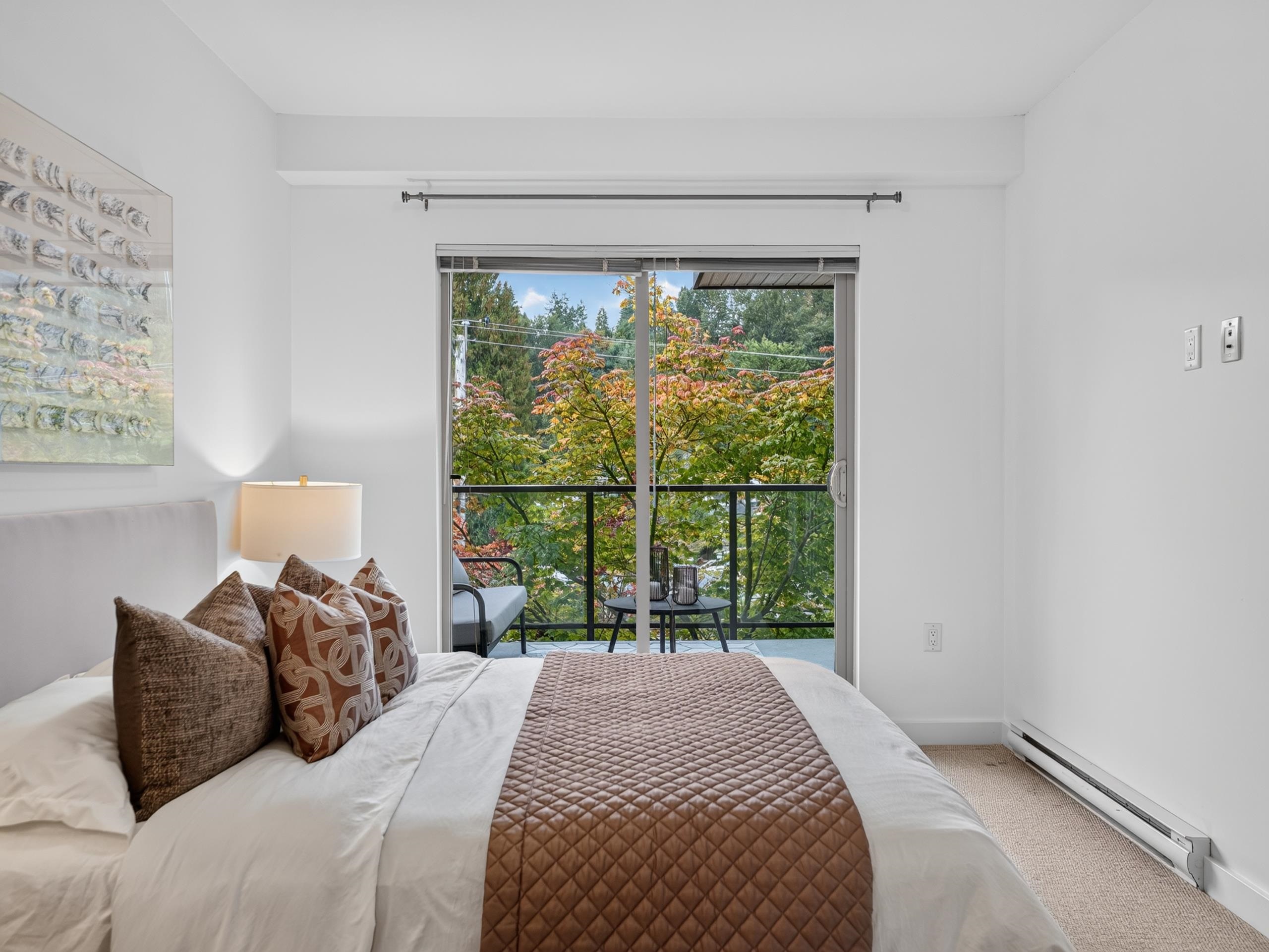 316 1330 MARINE DRIVE