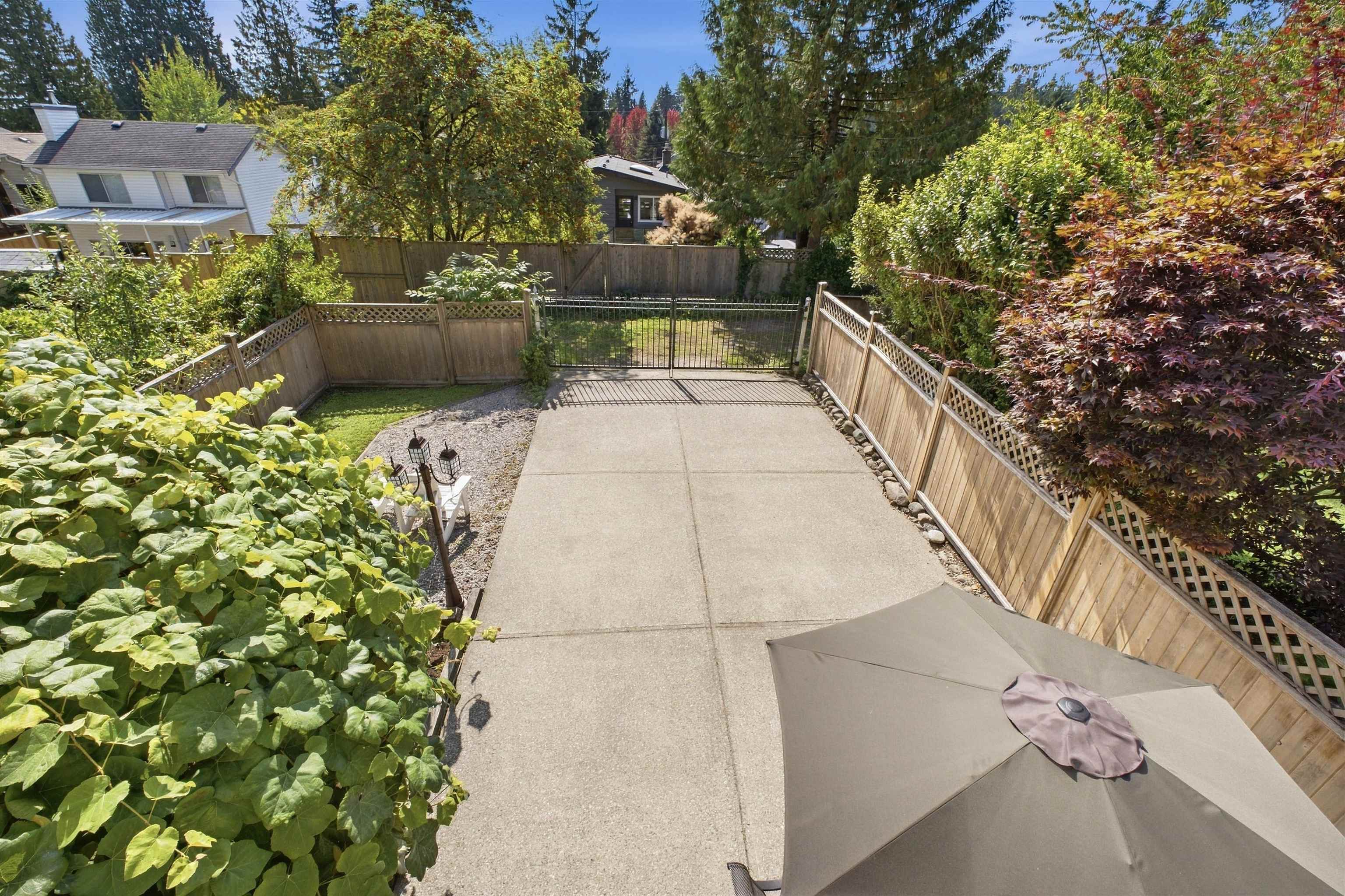 1153 WELLINGTON DRIVE