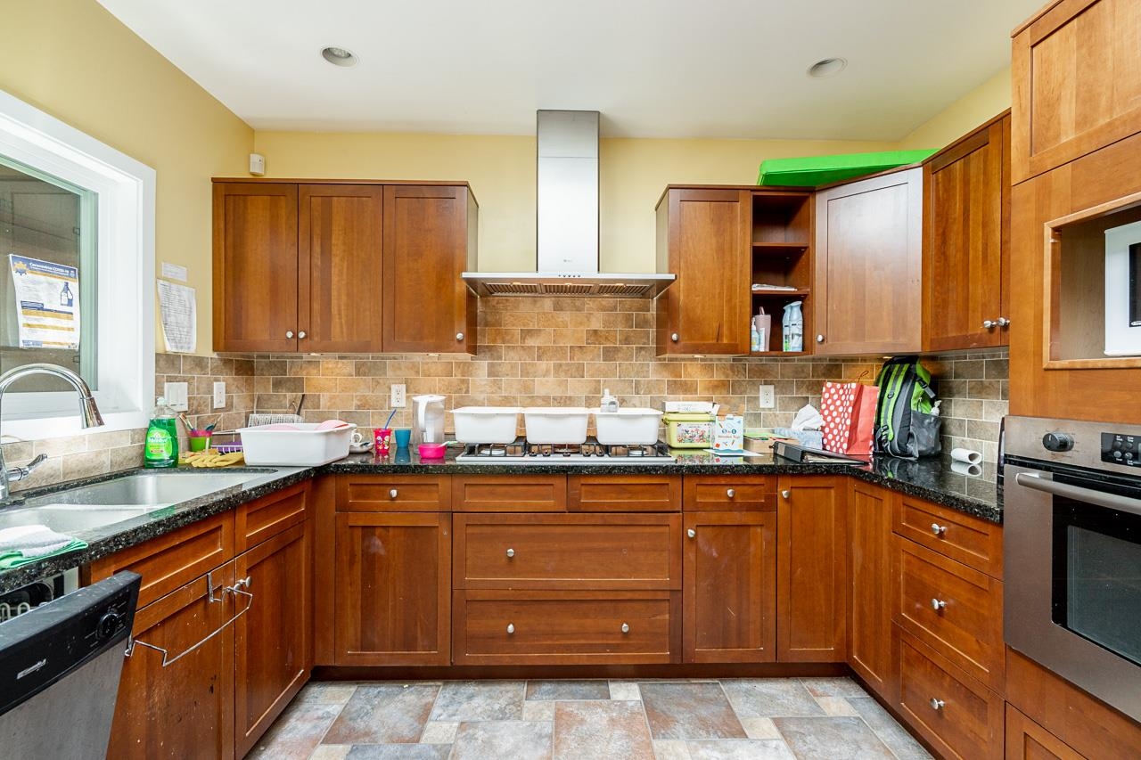 4871 HIGHLAWN DRIVE