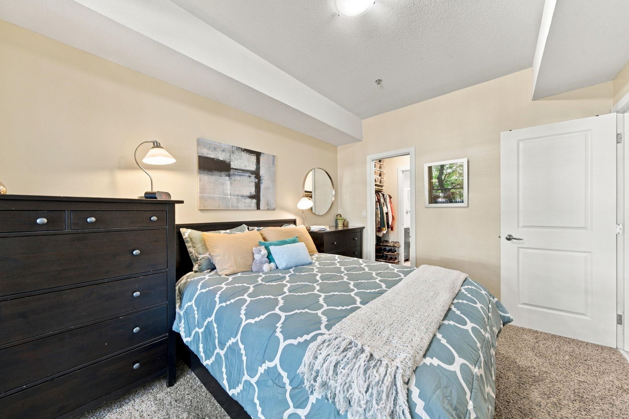 206 10499 UNIVERSITY DRIVE