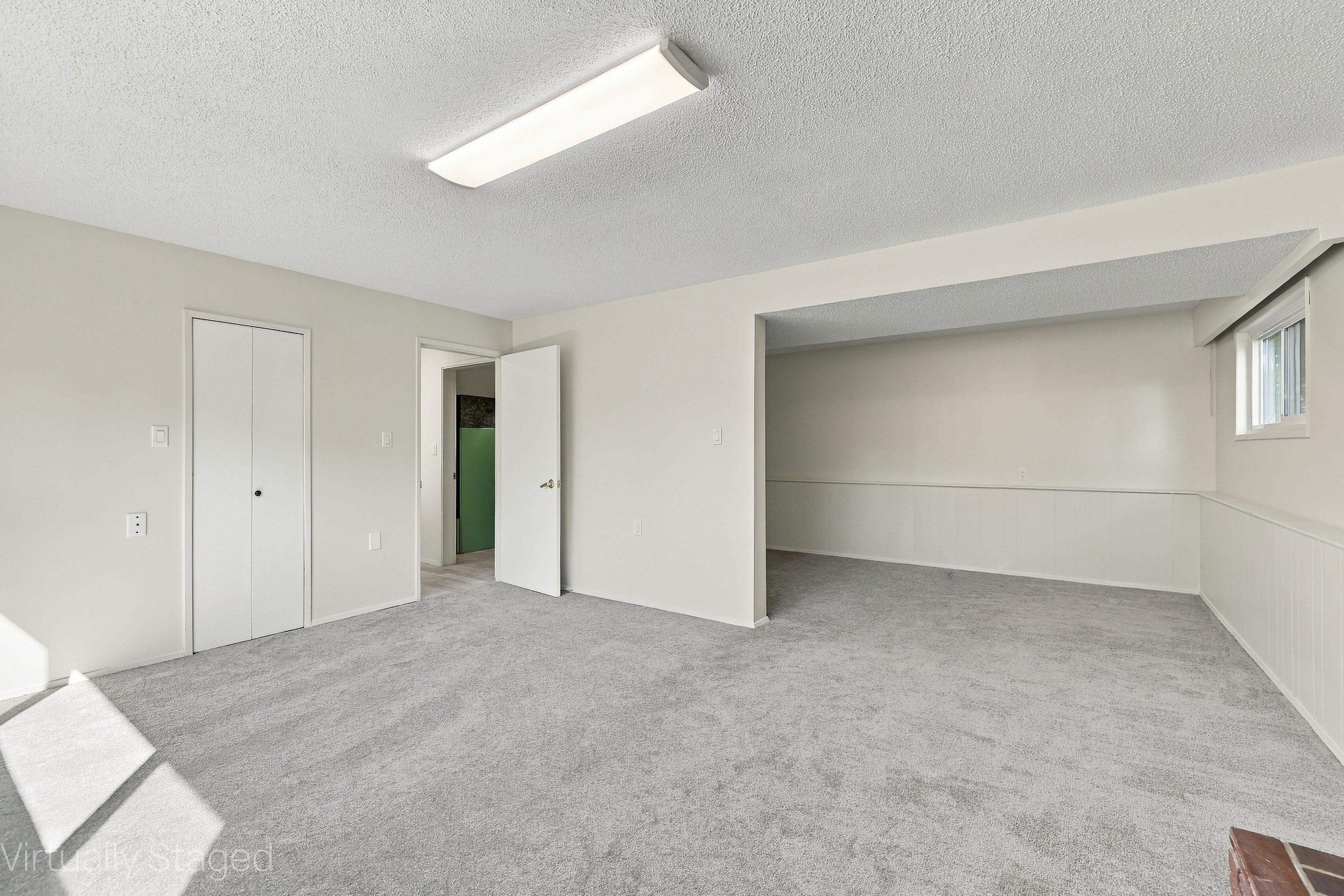 10128 SHAMROCK DRIVE