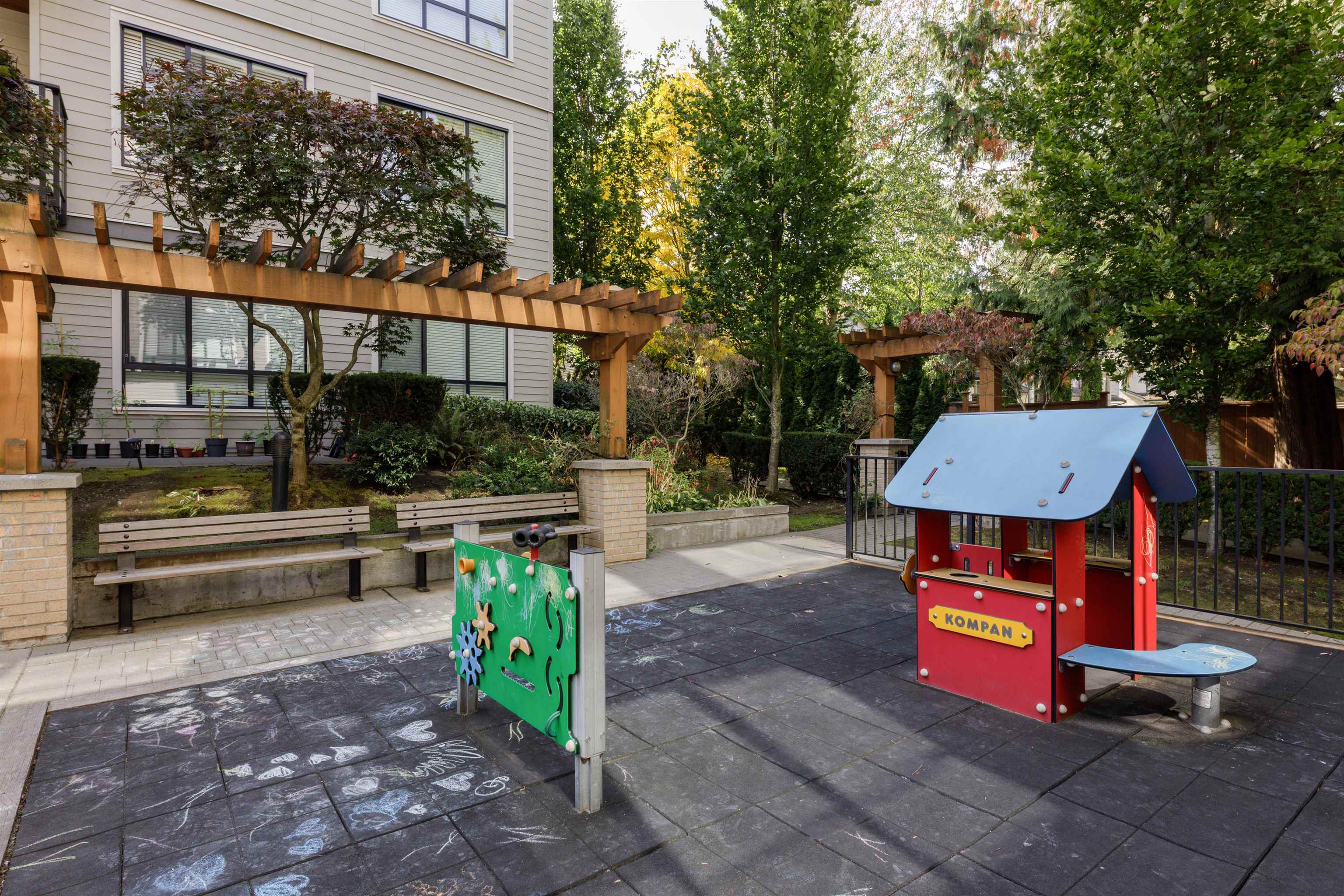 407 10477 154 STREET