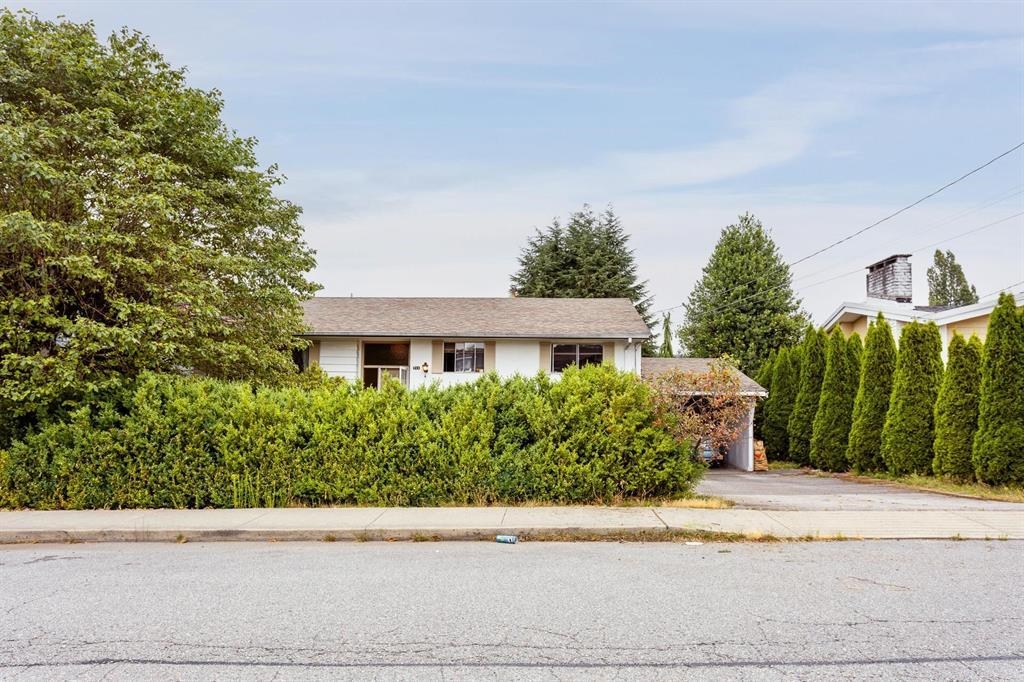 711 N MORRISON AVENUE