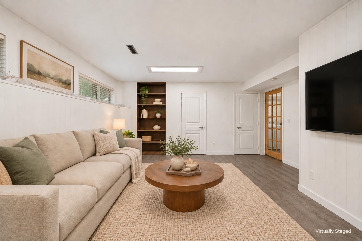 1140 CASTLE CRESCENT