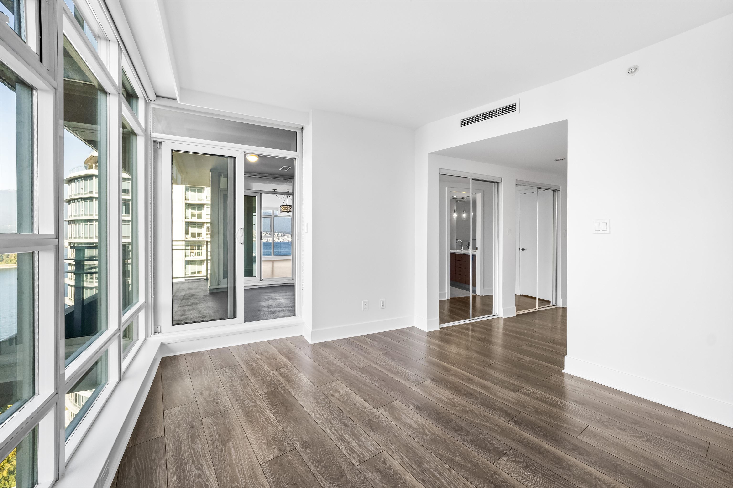 2302 1205 W HASTINGS STREET