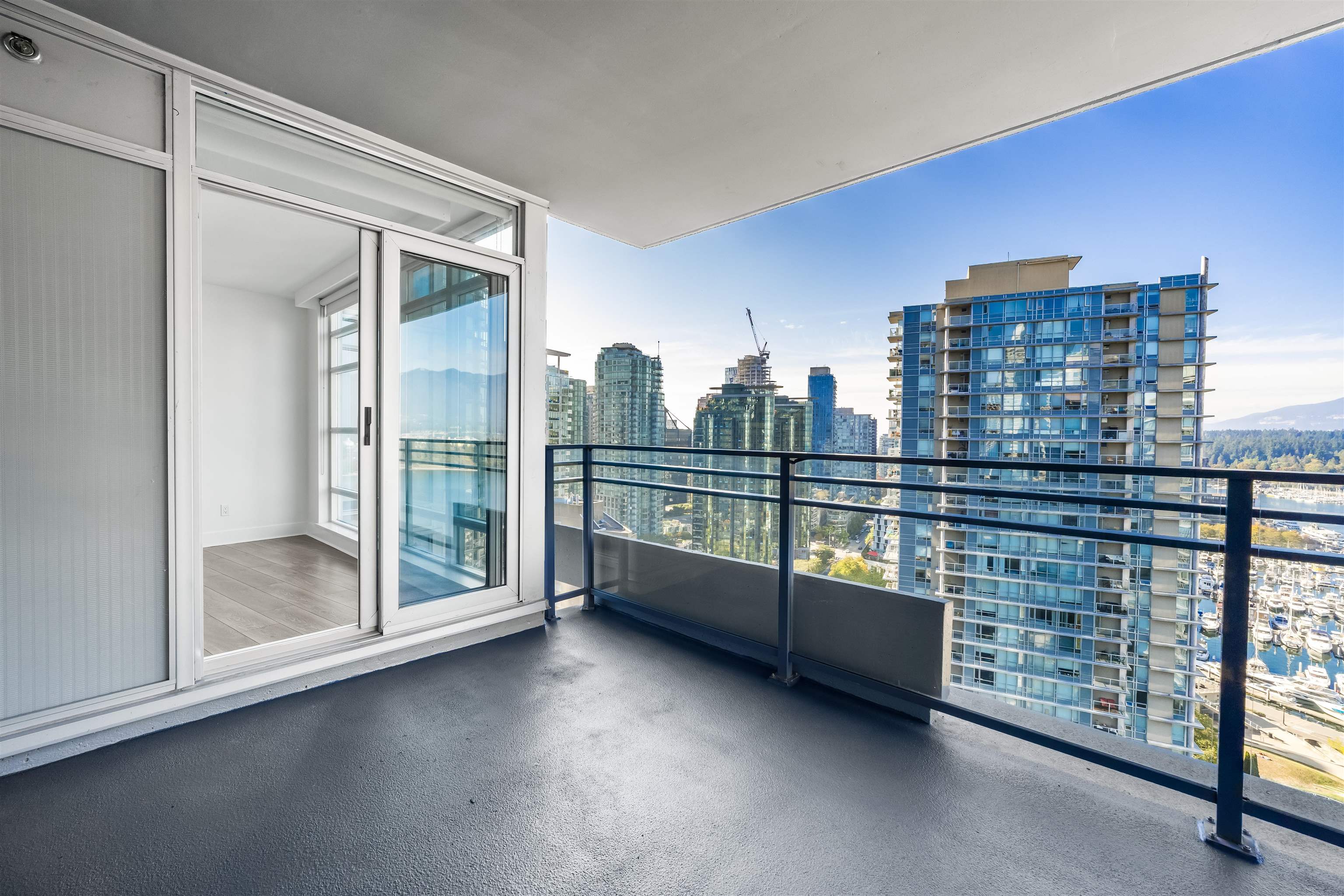 2302 1205 W HASTINGS STREET