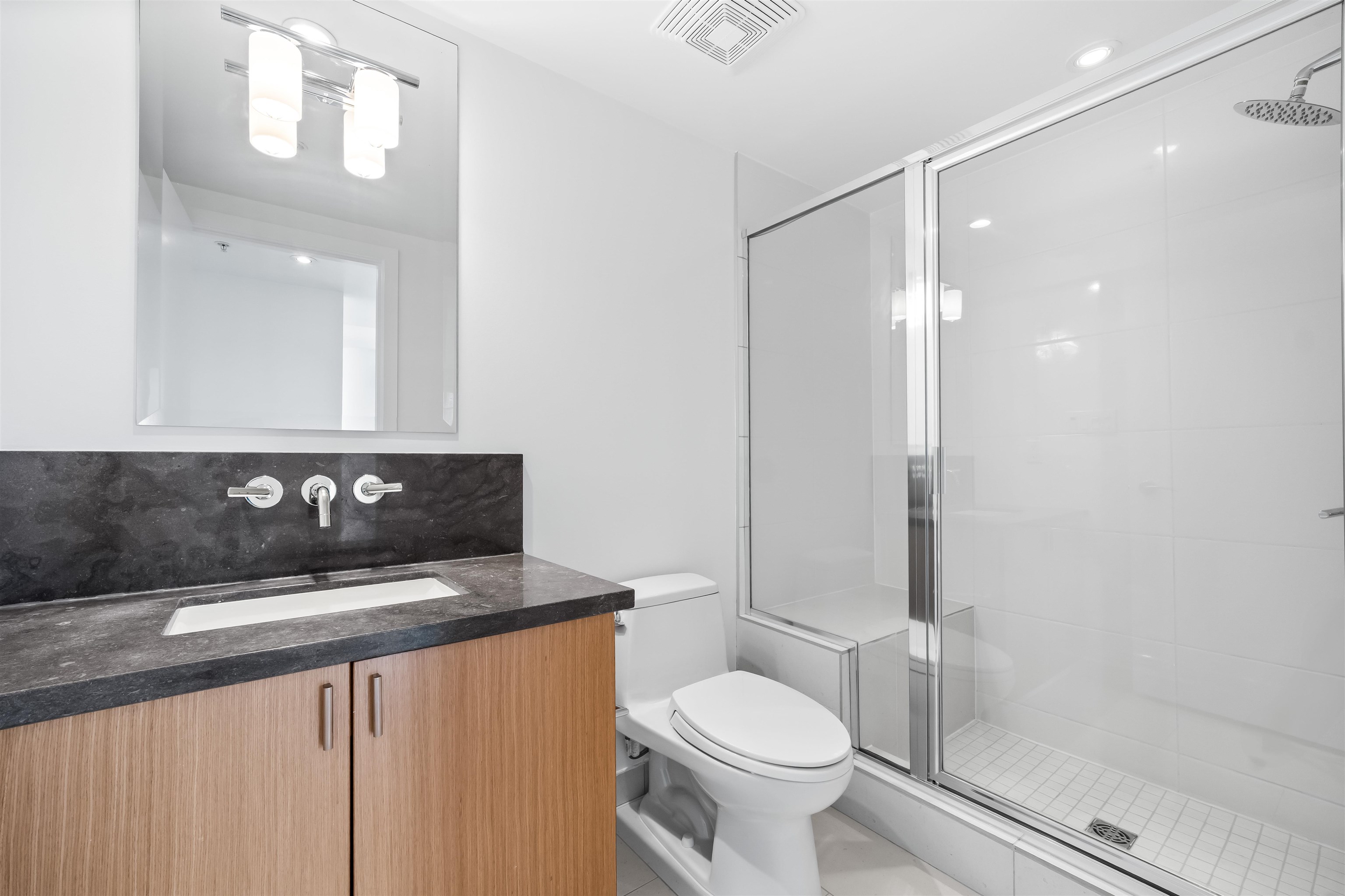 2302 1205 W HASTINGS STREET