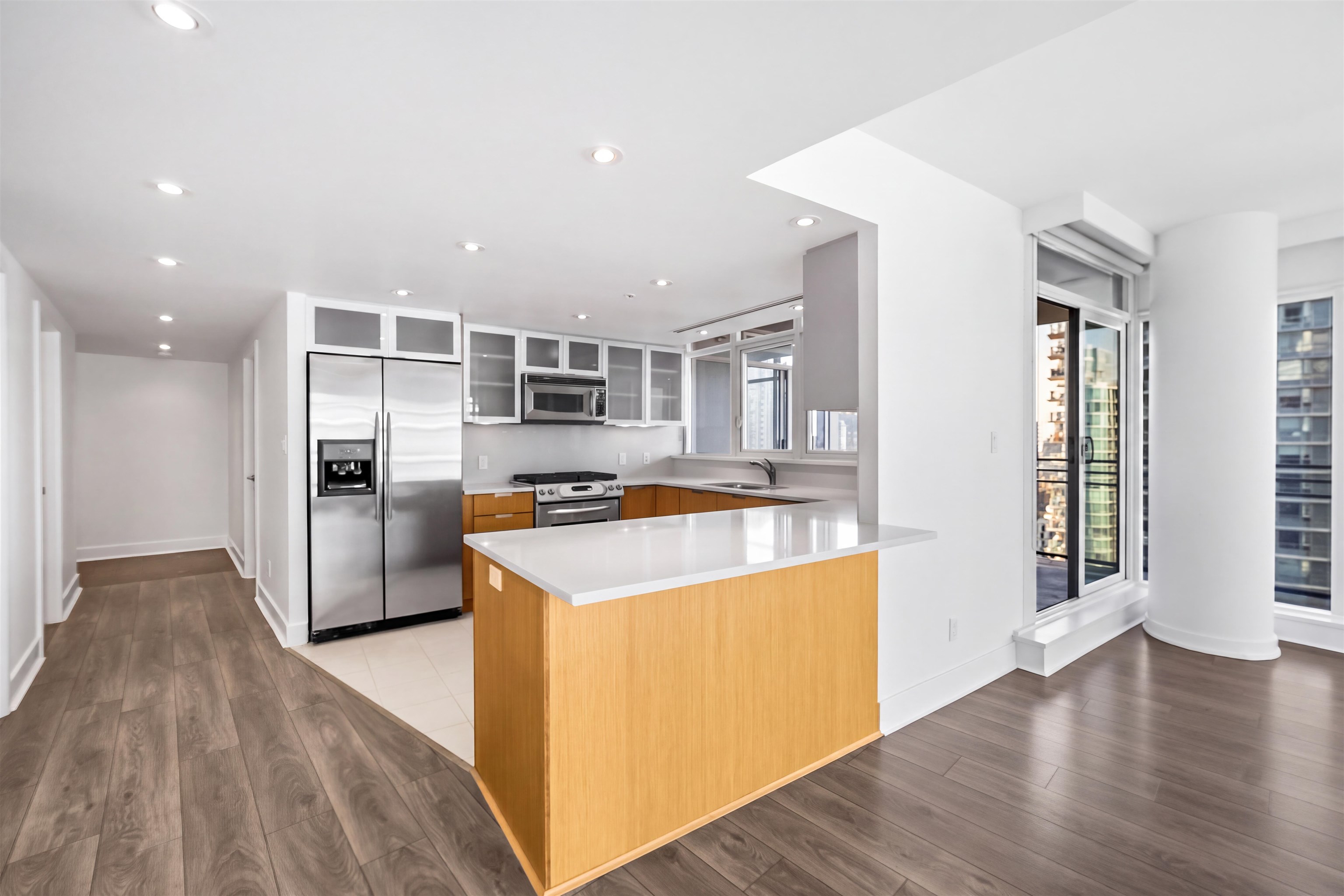 2302 1205 W HASTINGS STREET