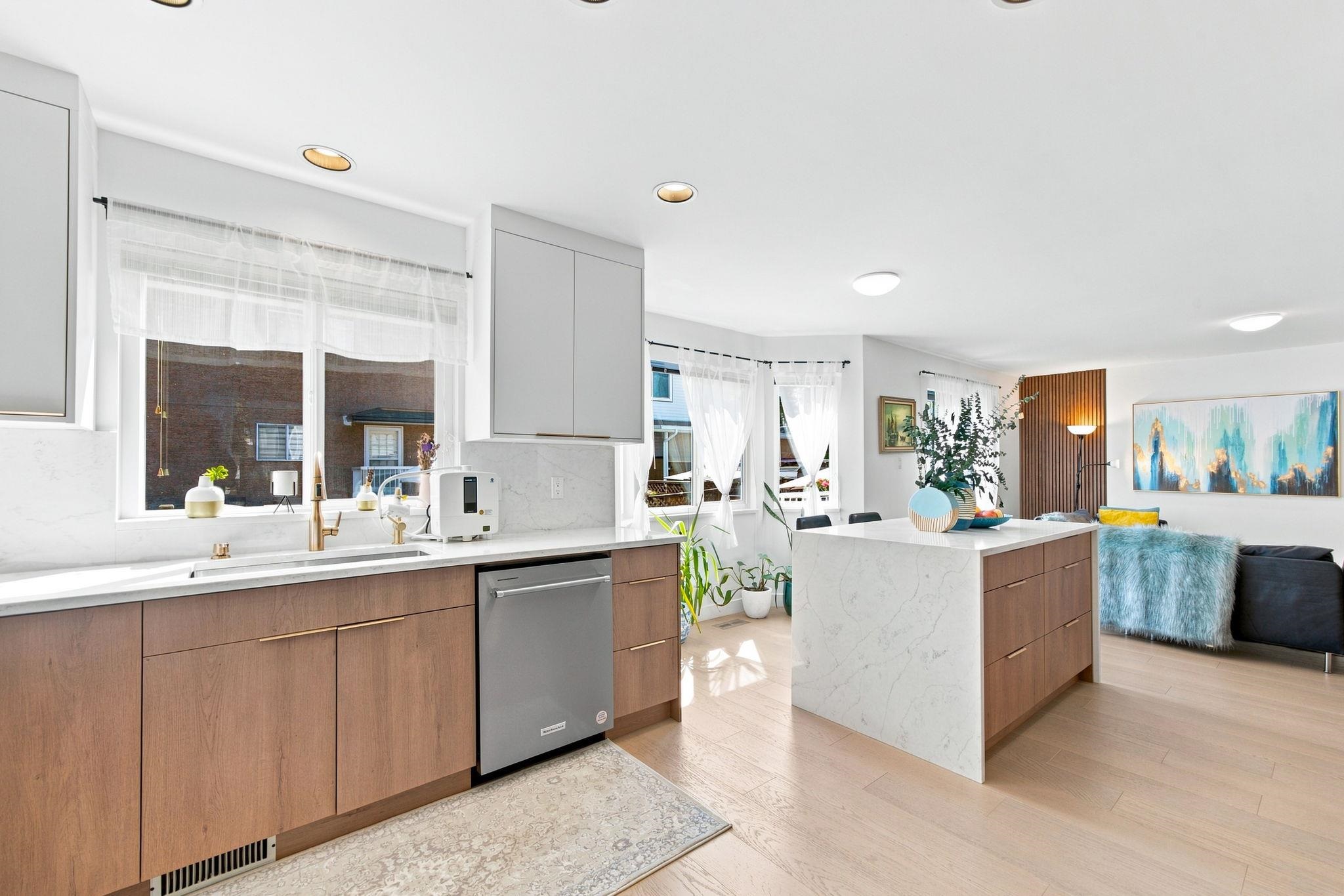 22291 GARRATT DRIVE