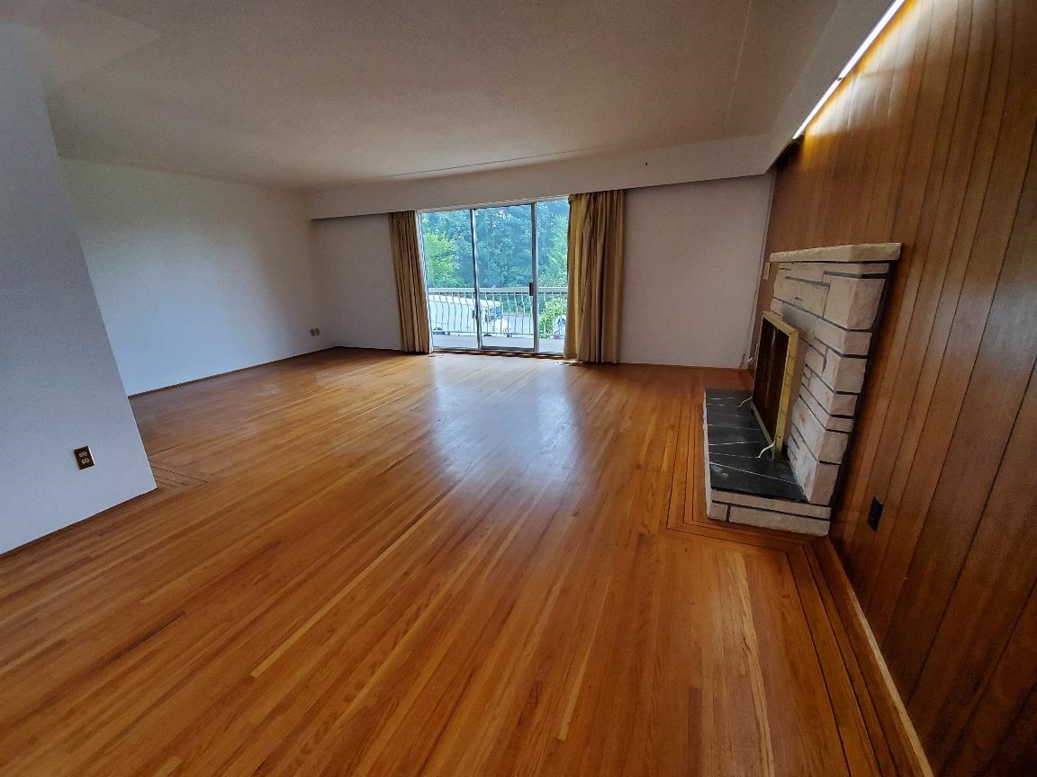 Upper 644 W 14TH STREET