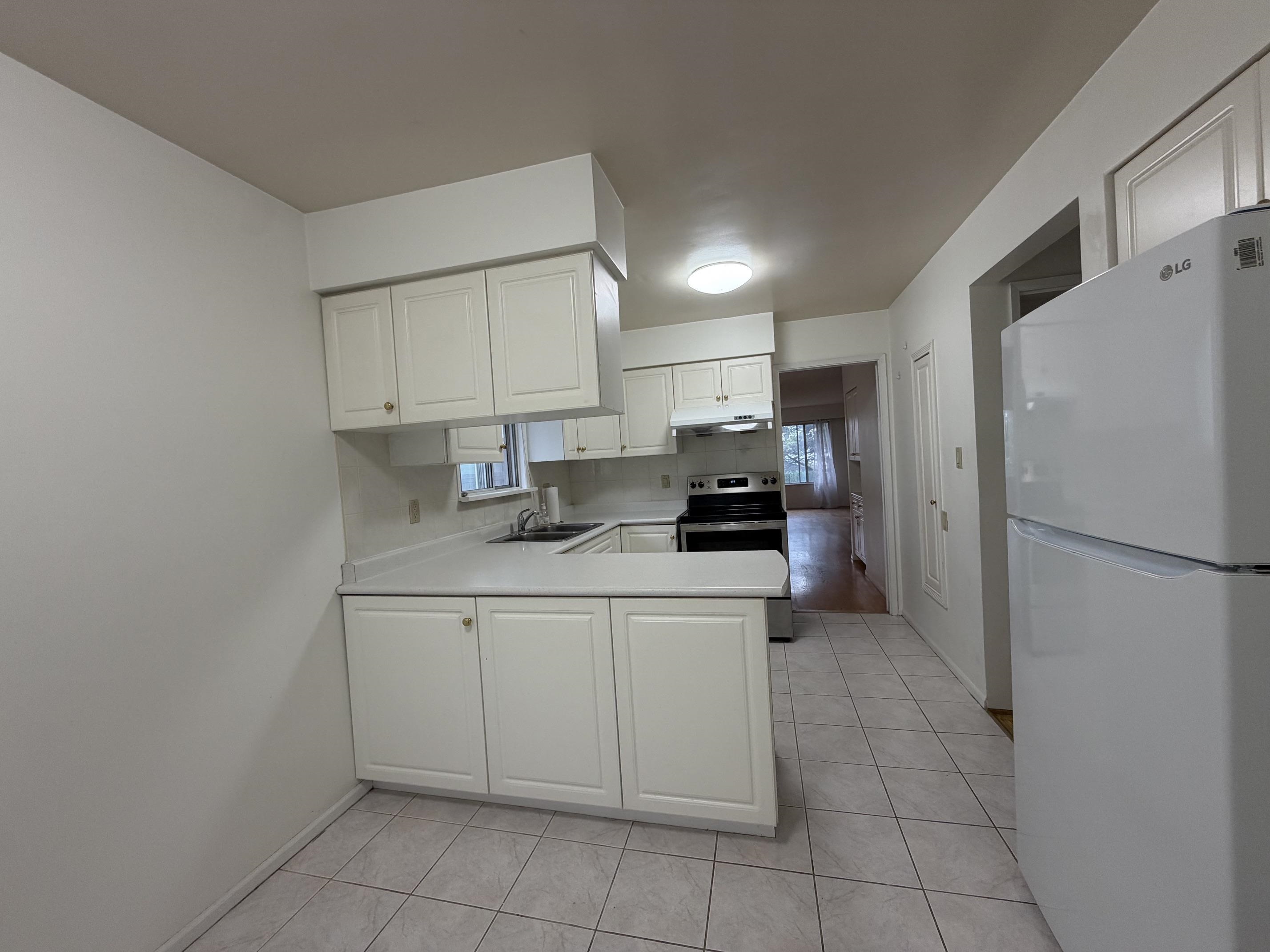 77 W 62ND AVENUE