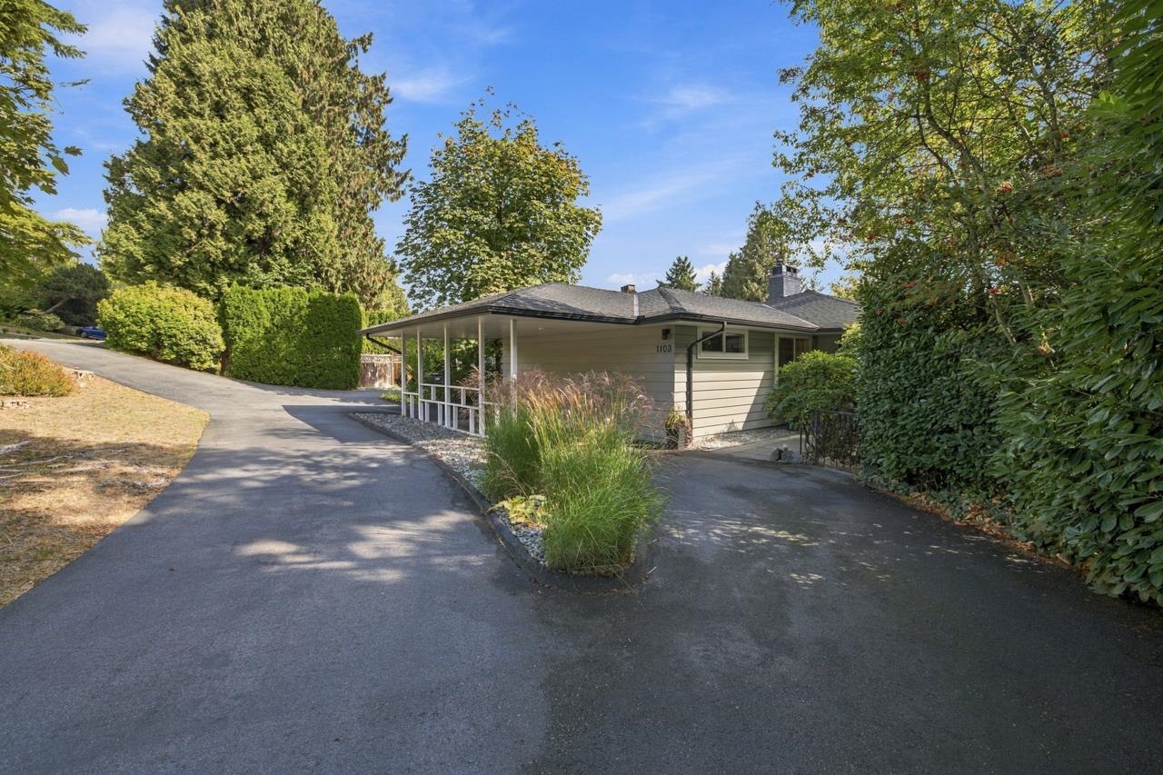 1103 CLOVERLEY STREET
