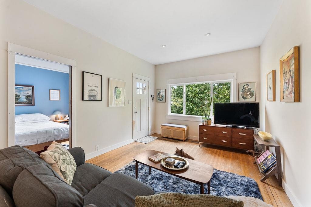 4225 JOHN STREET