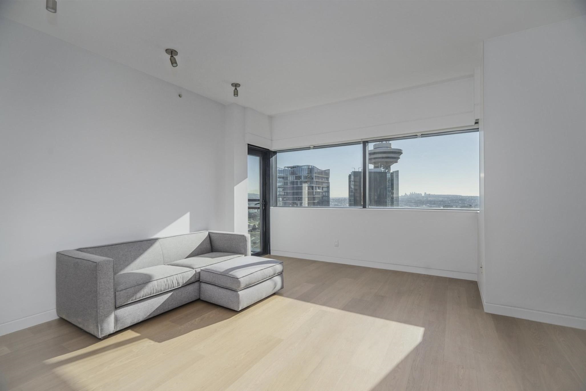 2802 838 W HASTINGS STREET