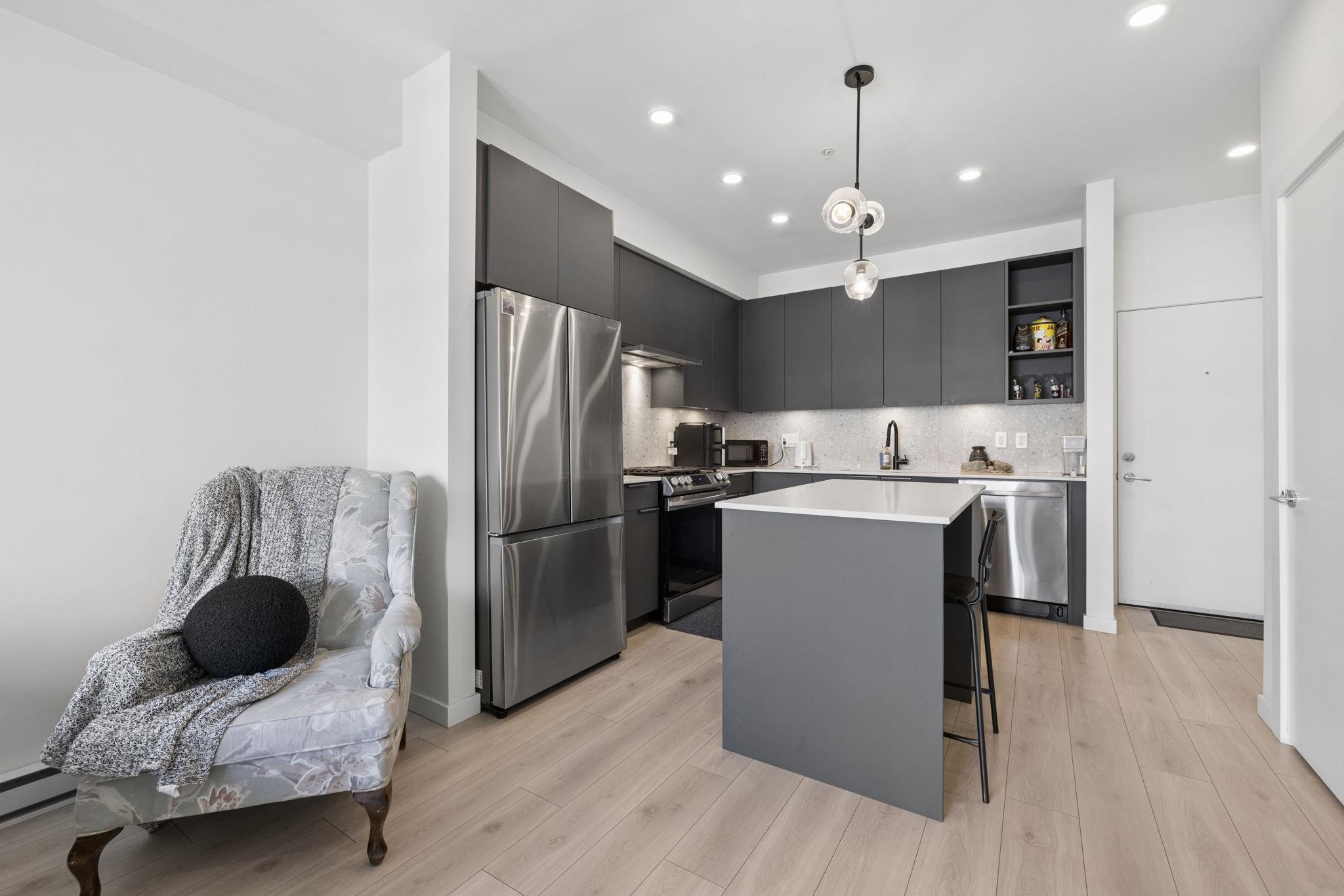504 7920 206 STREET