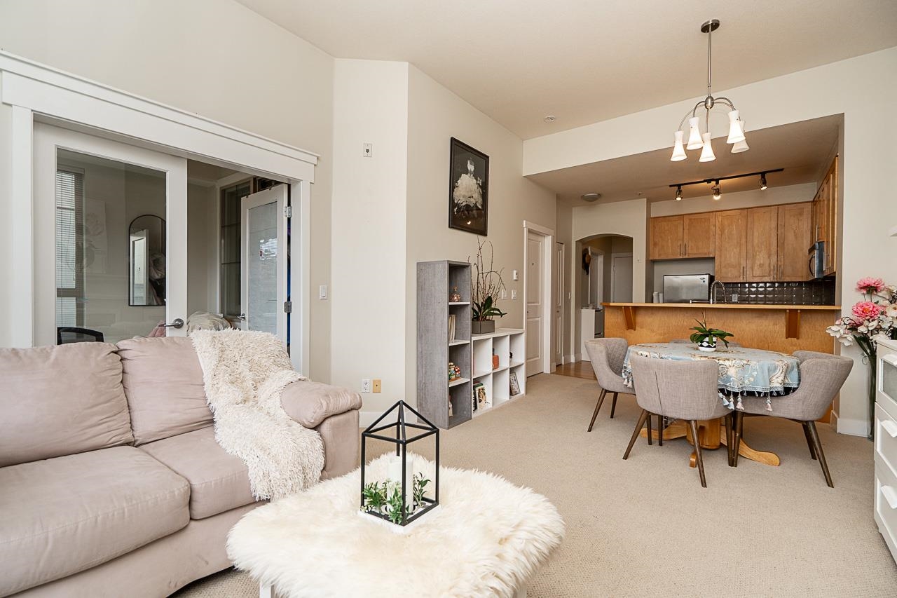 1406 4655 VALLEY DRIVE