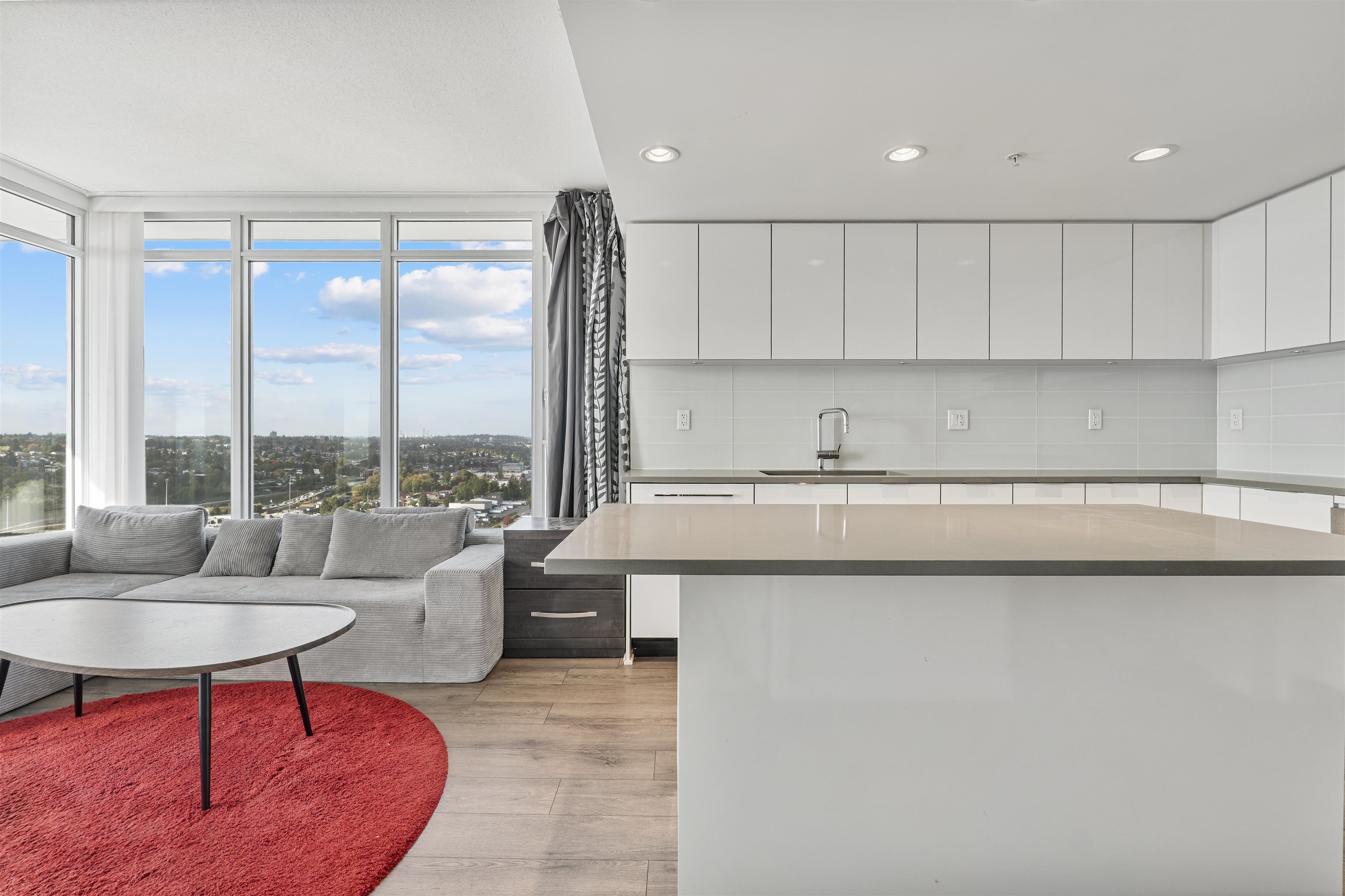 3703 2388 MADISON AVENUE