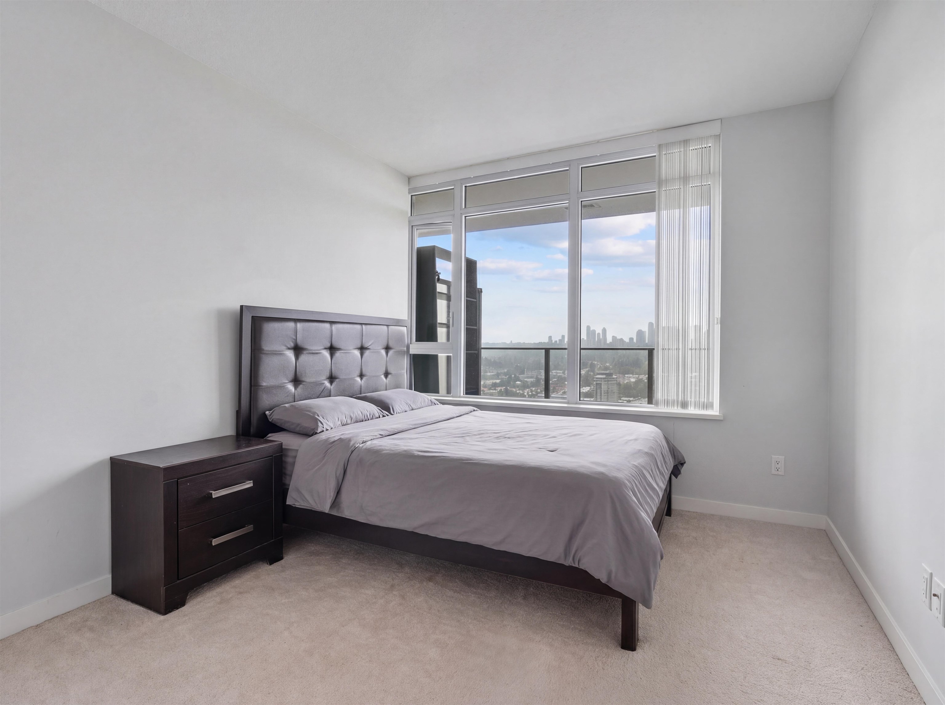3703 2388 MADISON AVENUE
