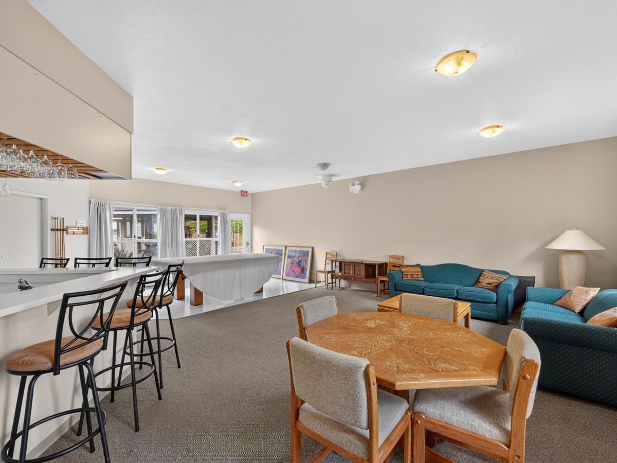 8 14834 100 AVENUE