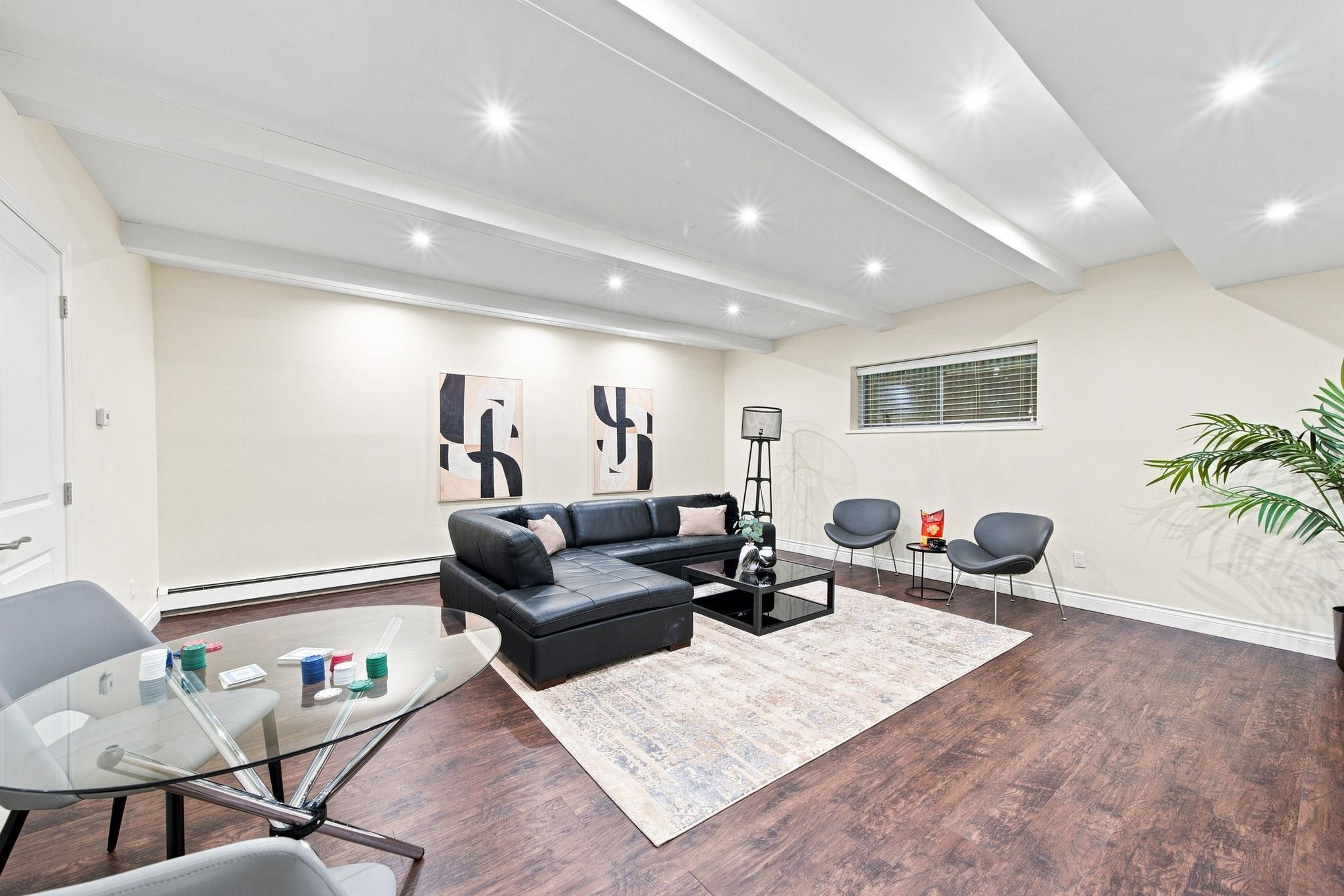 4245 NAUTILUS CLOSE