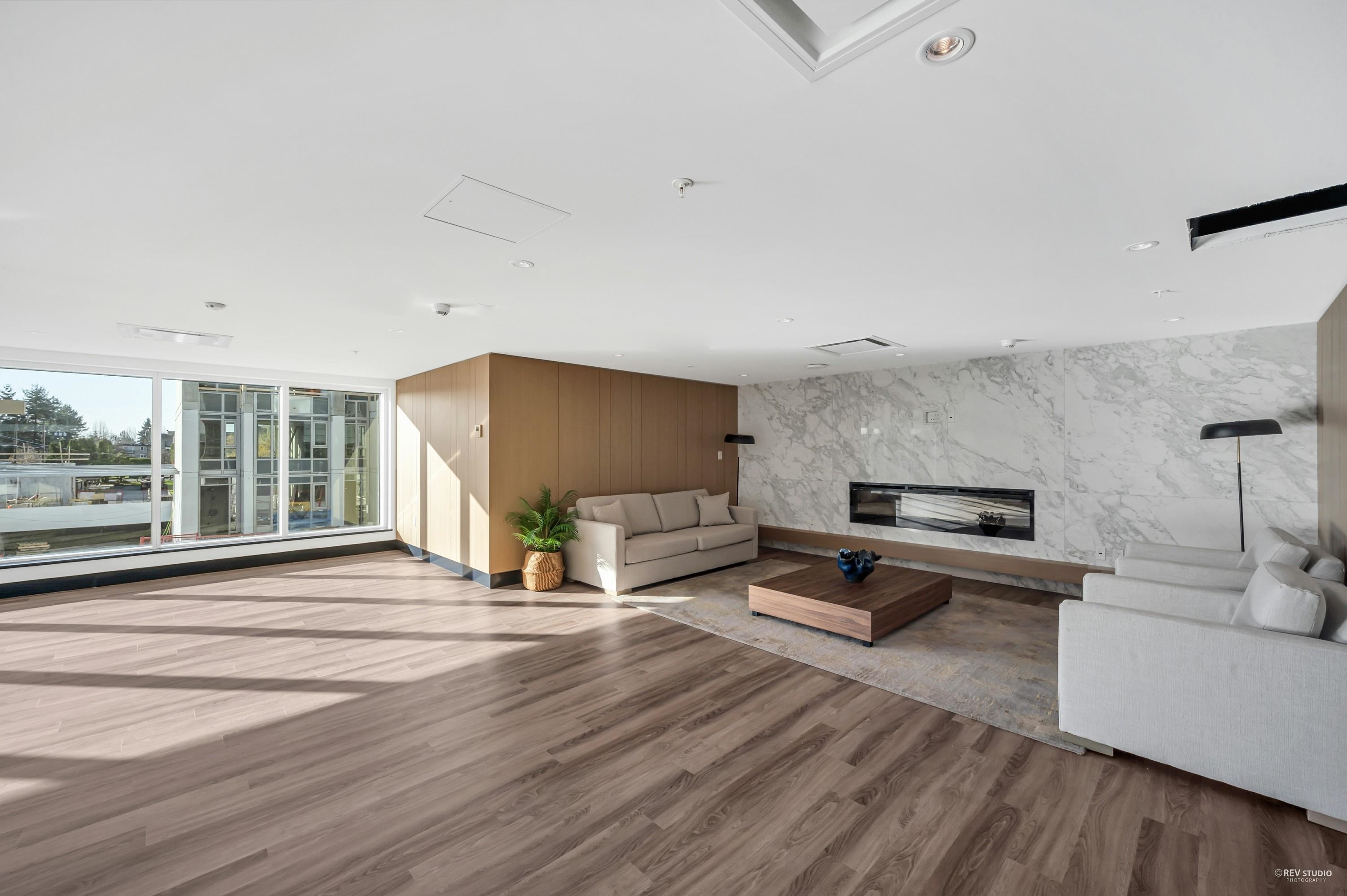 1701 4458 BERESFORD STREET