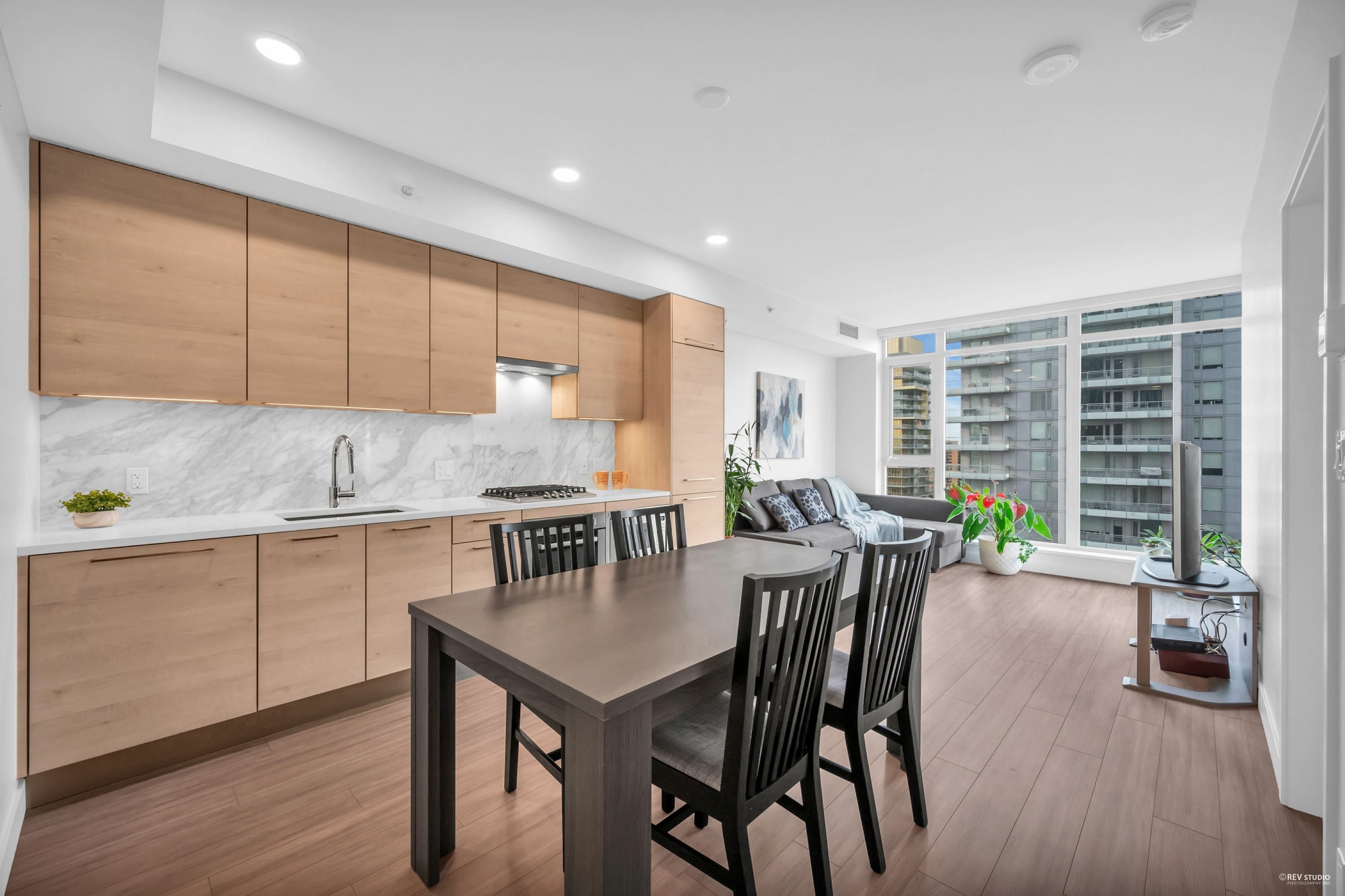 1701 4458 BERESFORD STREET