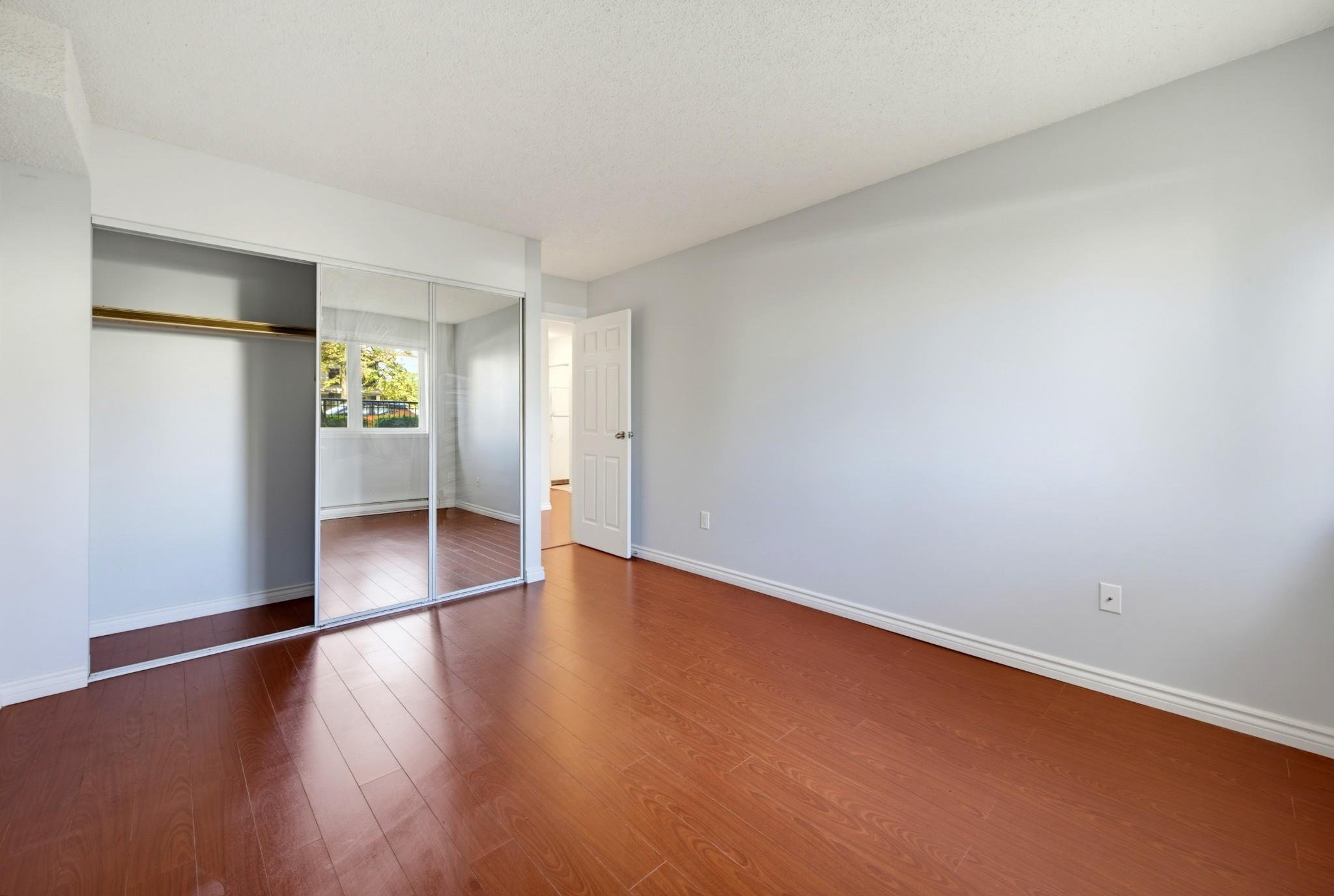 101 1040 E BROADWAY