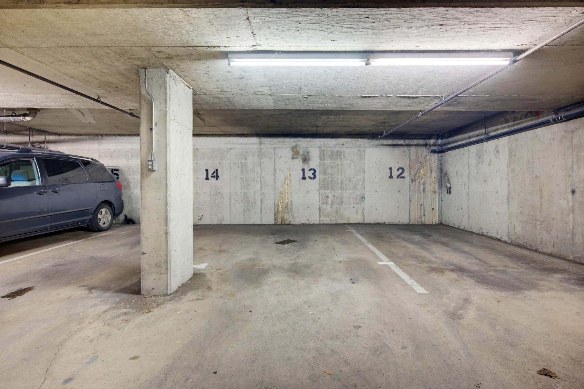 101 1040 E BROADWAY