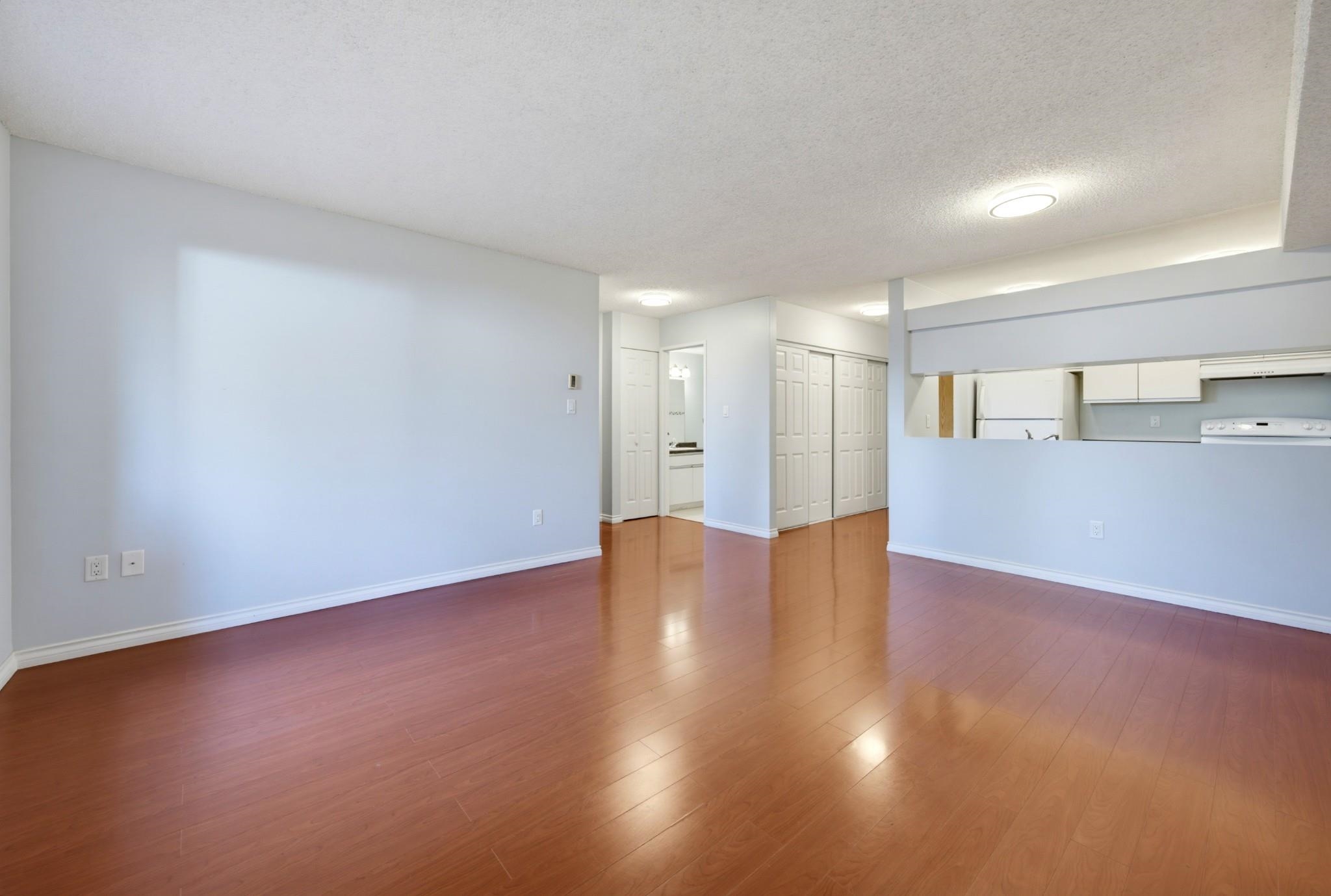 101 1040 E BROADWAY