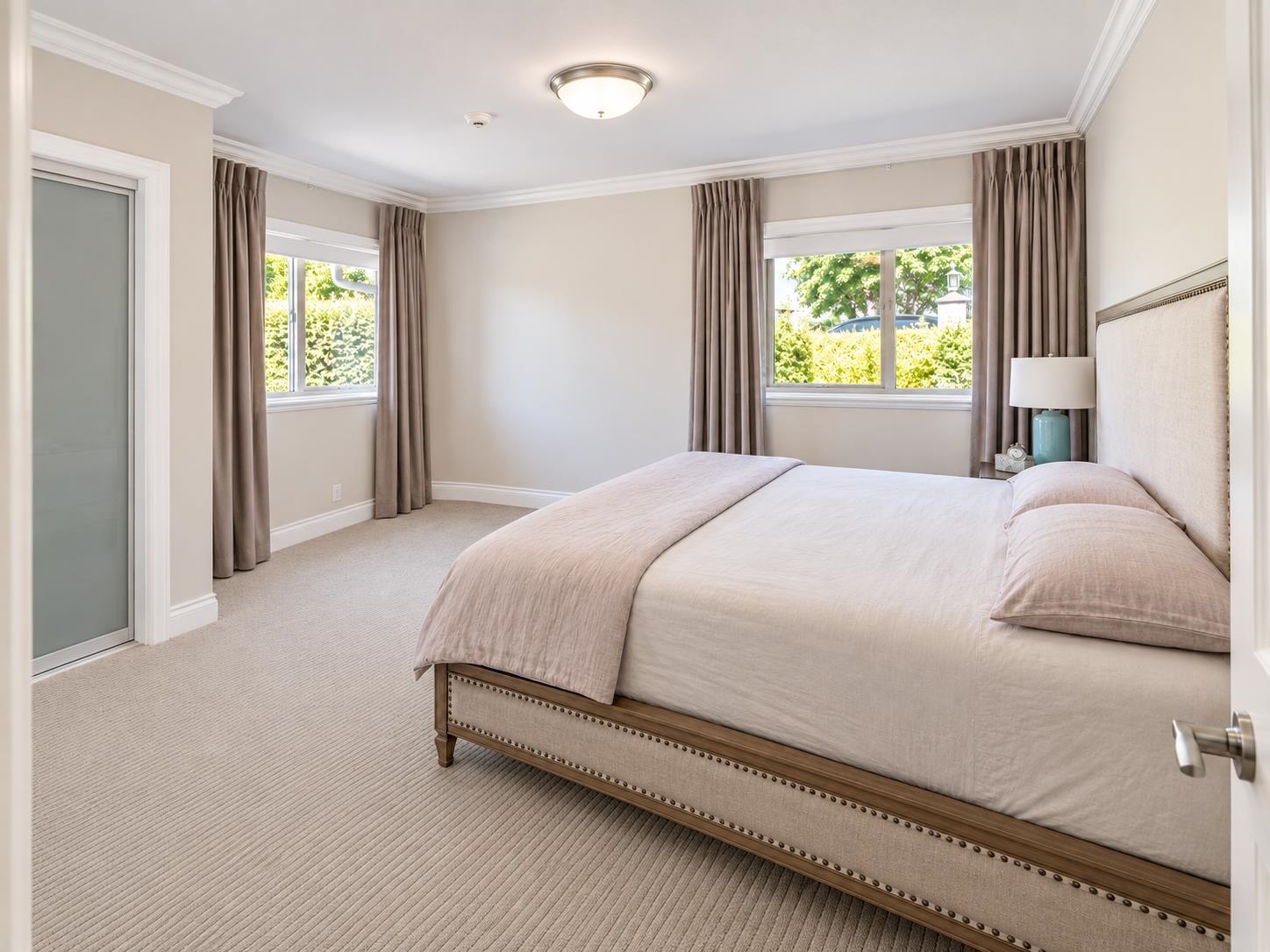 1560 CHIPPENDALE COURT