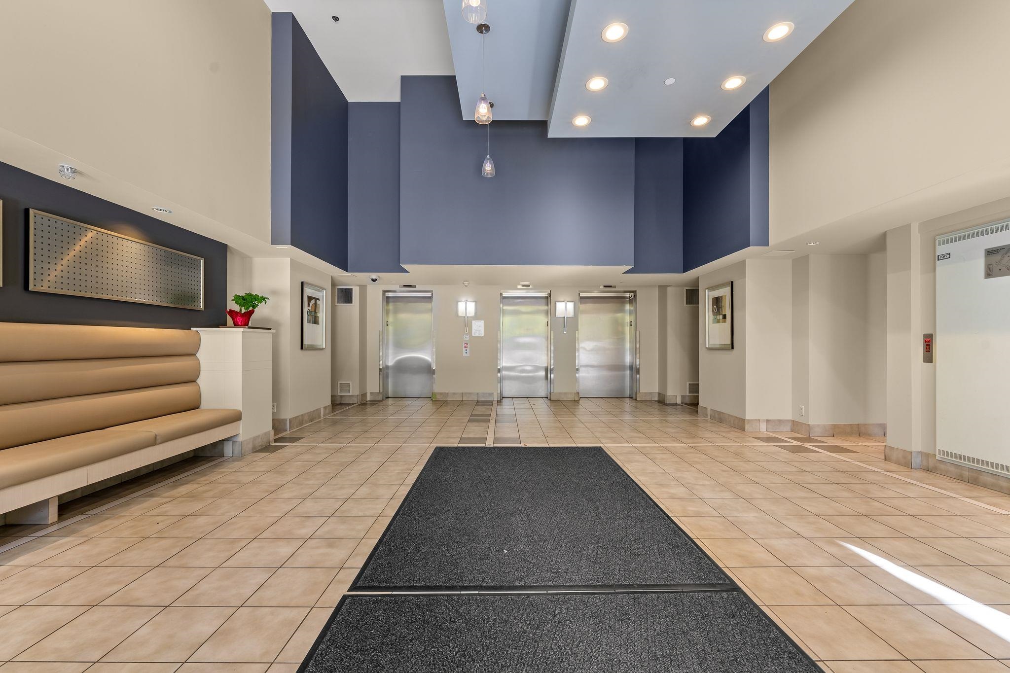 220 3663 CROWLEY DRIVE