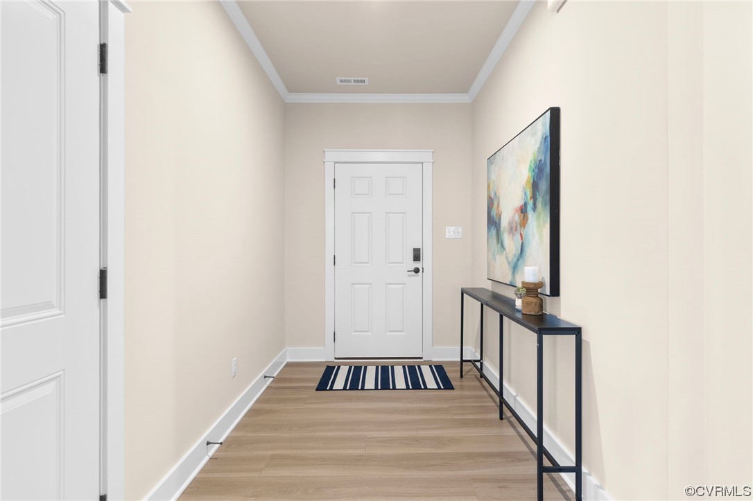 16112 Woodland Cove Ct